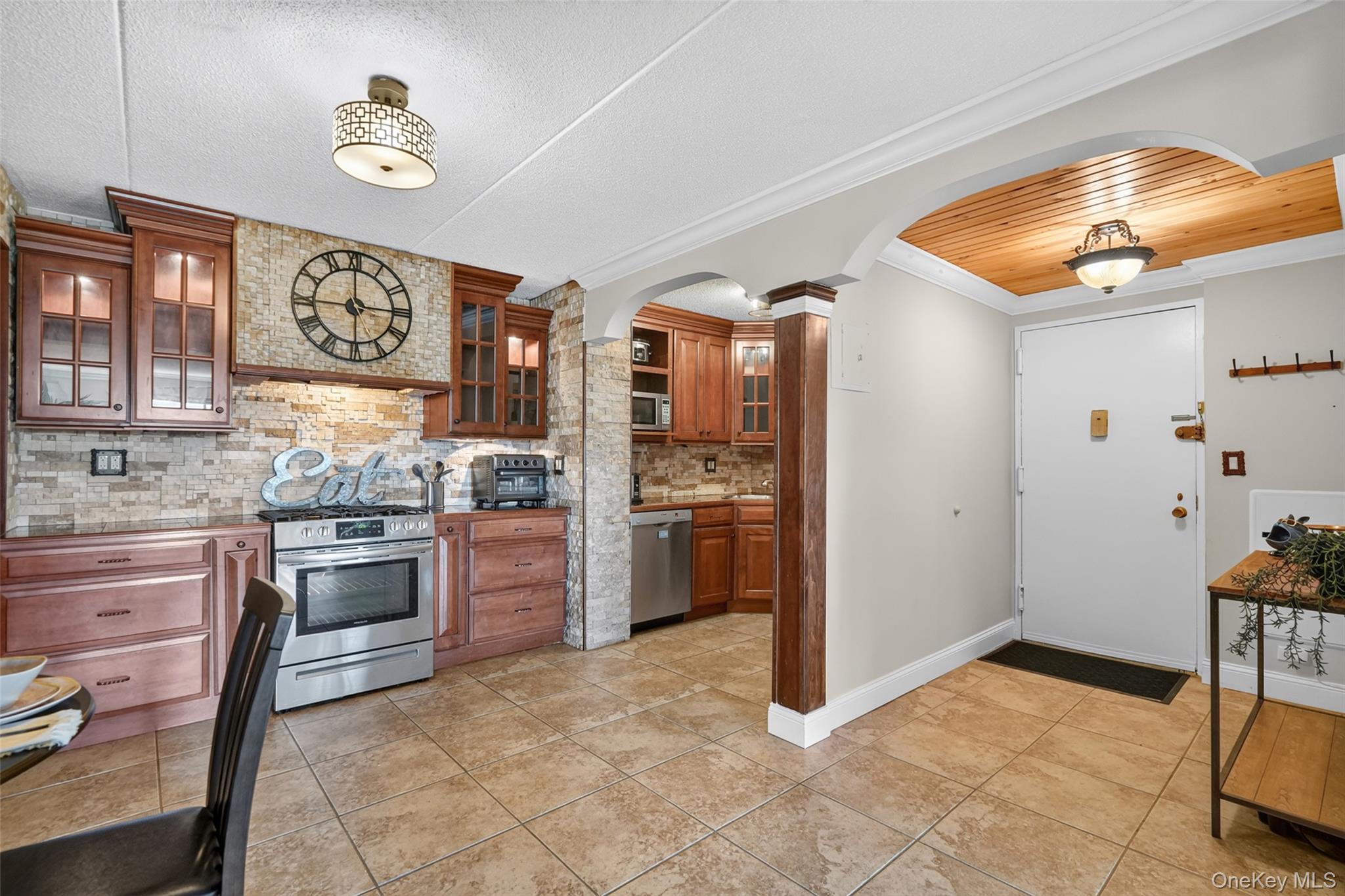 108 Sagamore Road 3m Property Photo 6