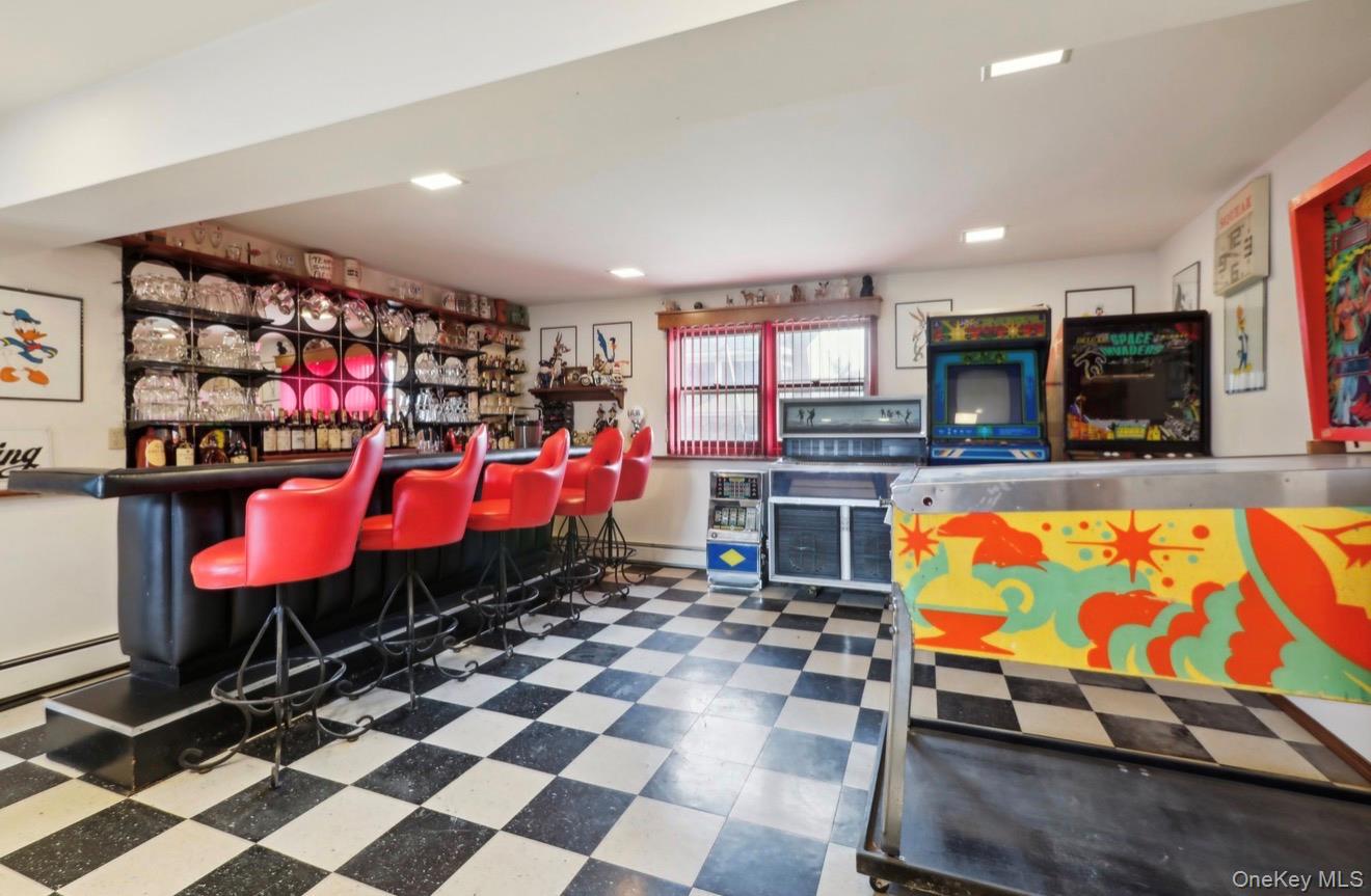 14 Lafayette Avenue Property Photo 16