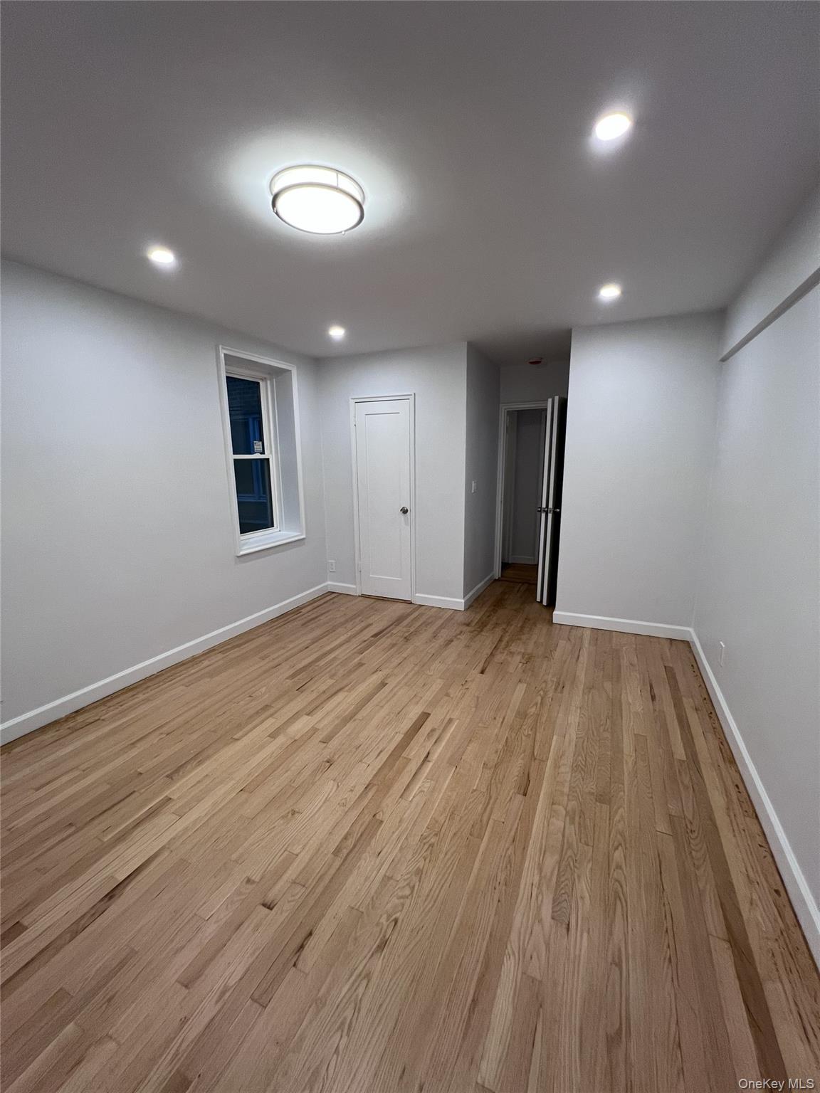625 Gramatan Avenue 1a Property Photo 15