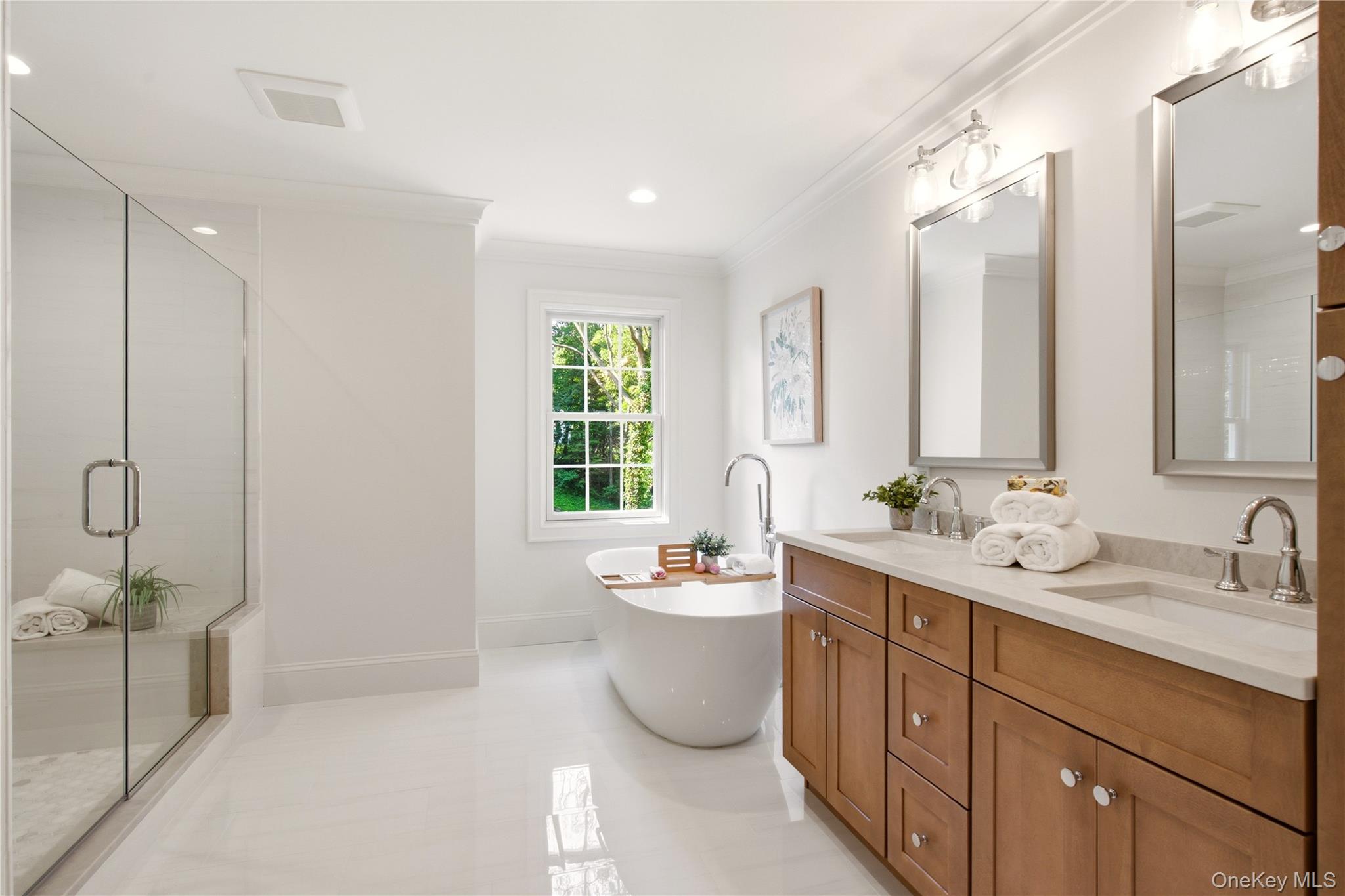 5 Glen Way Property Photo 21