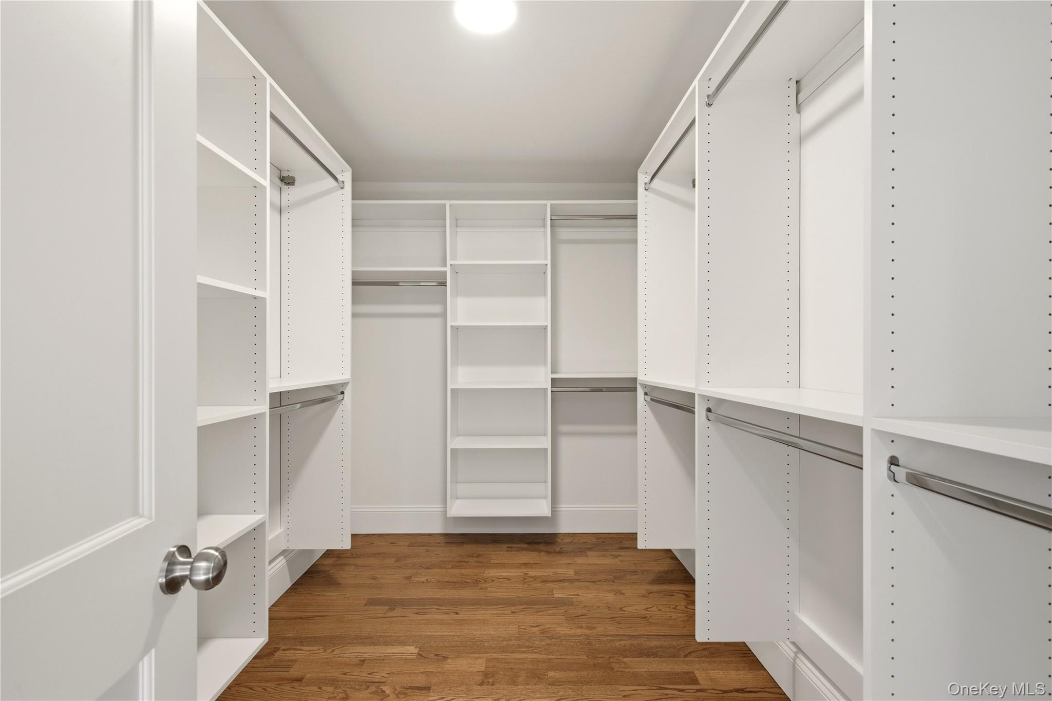 5 Glen Way Property Photo 26