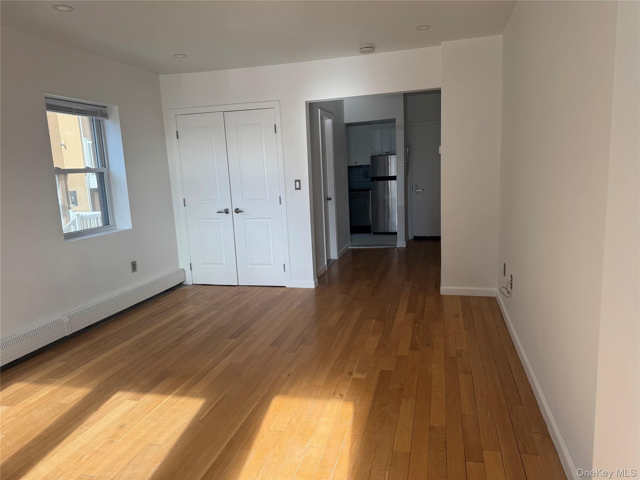 251 W Broadway 210 Property Photo 6