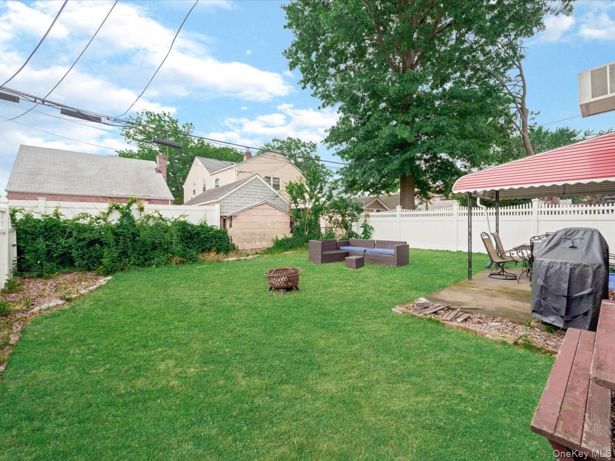 6507 181st Street Property Photo 21