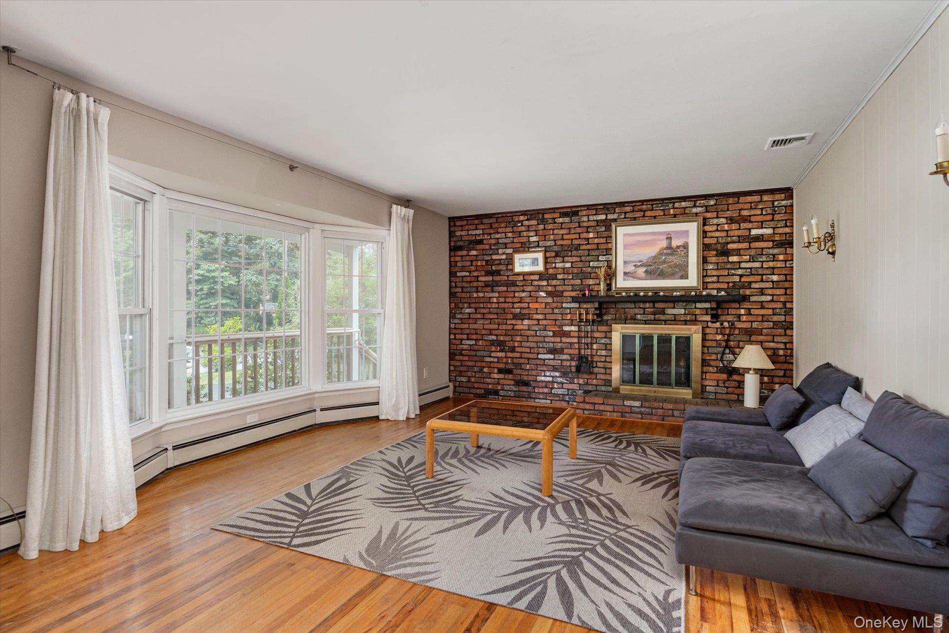 62 Aspen Lane Property Photo 2