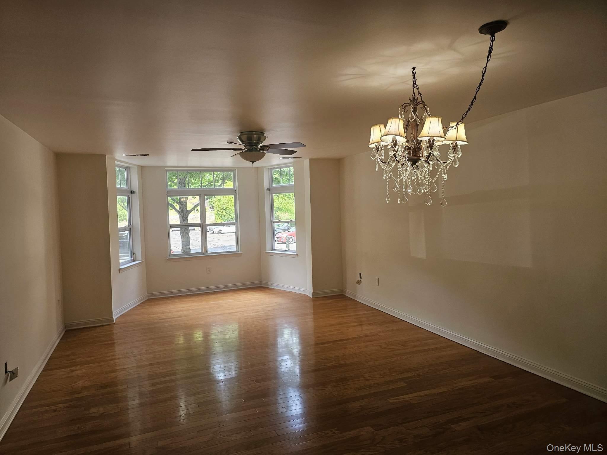 3109 Leeward Drive Property Photo 2