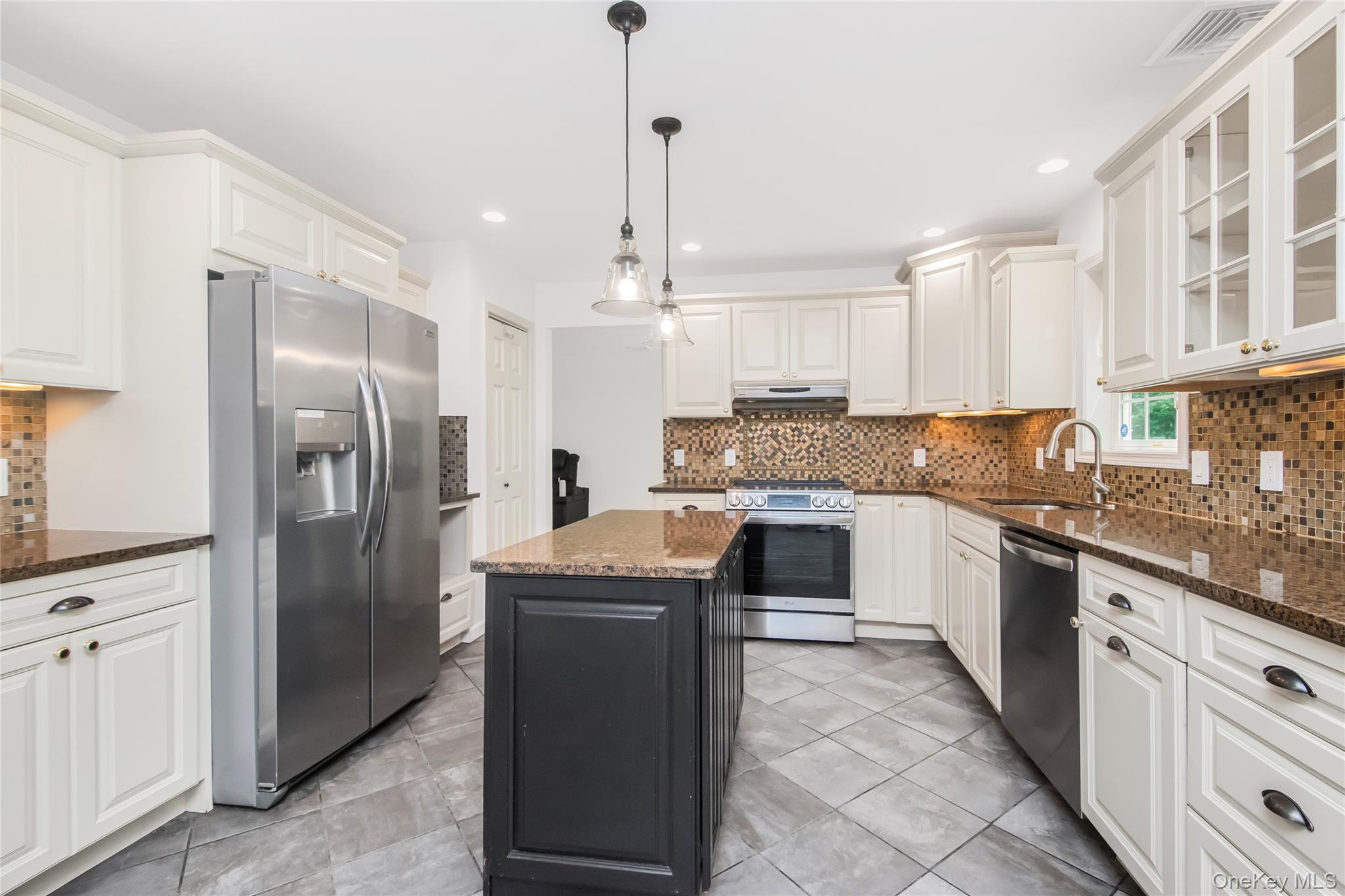 66 Valley View Road Property Photo 13