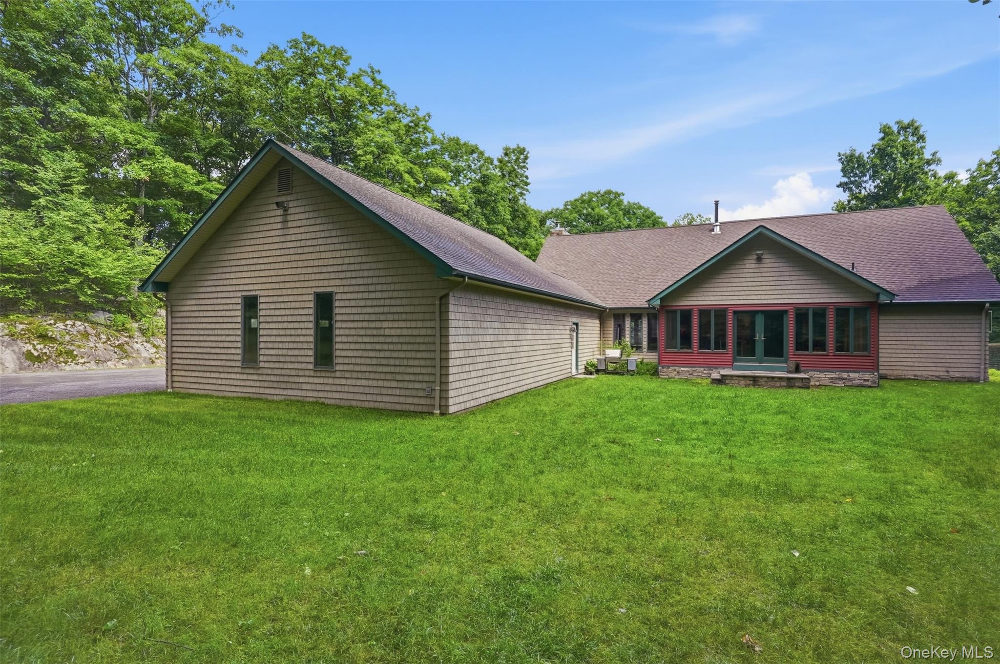 68 Bowen Road Property Photo 4