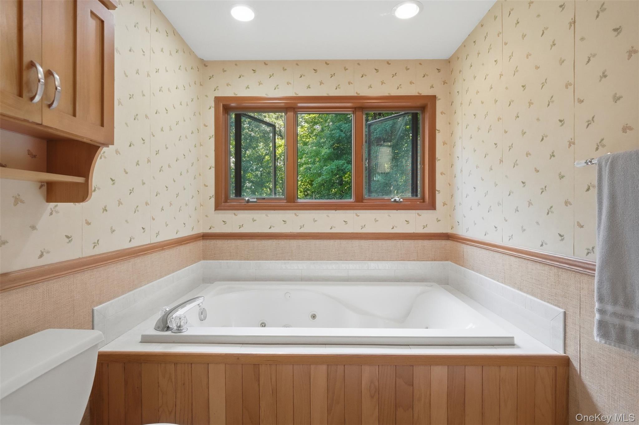 68 Bowen Road Property Photo 37