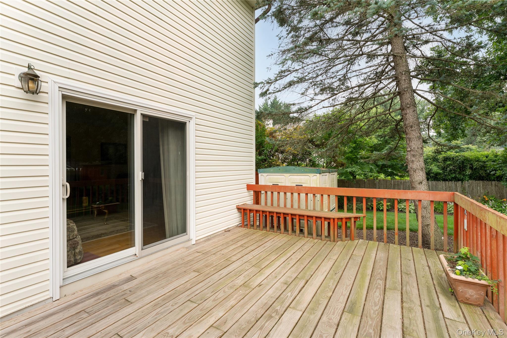 15 Fairfields Court Property Photo 34