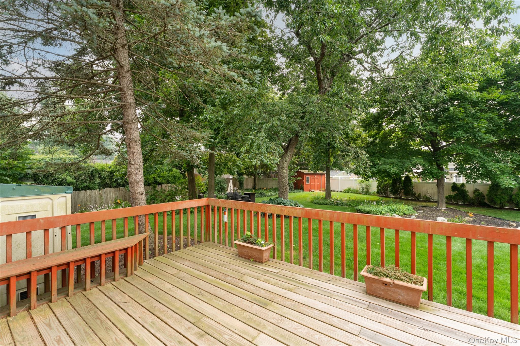 15 Fairfields Court Property Photo 35