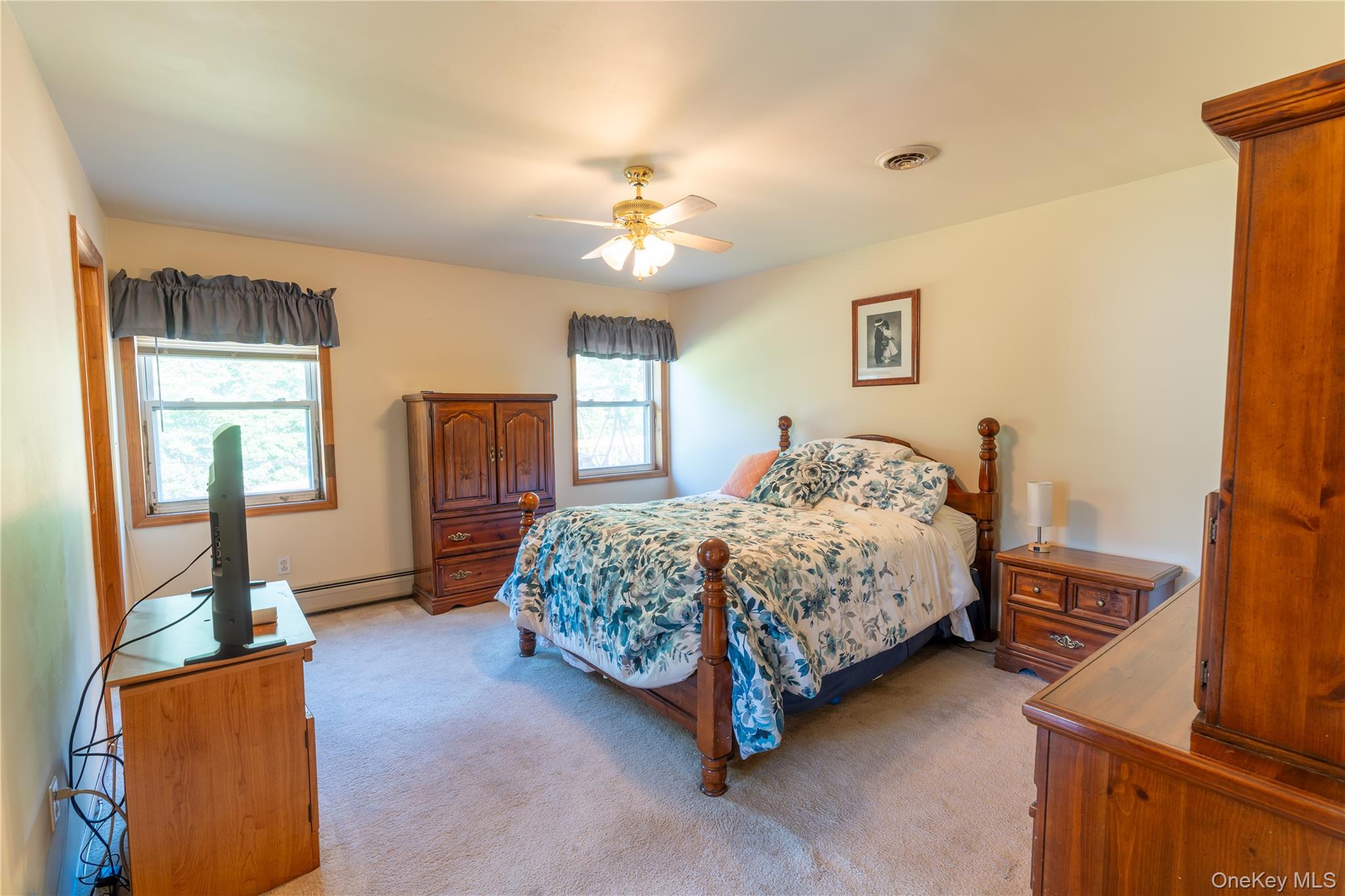 3 Aron Court Property Photo 13