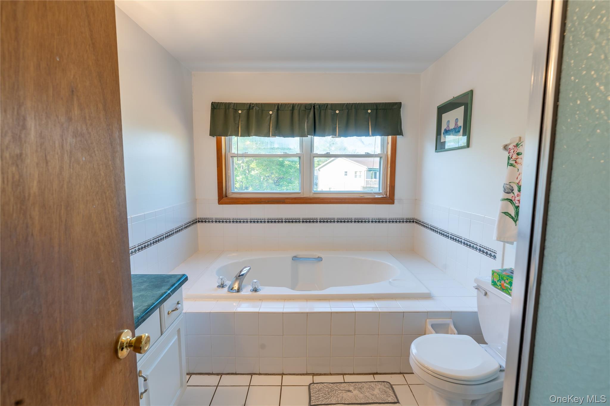 3 Aron Court Property Photo 14