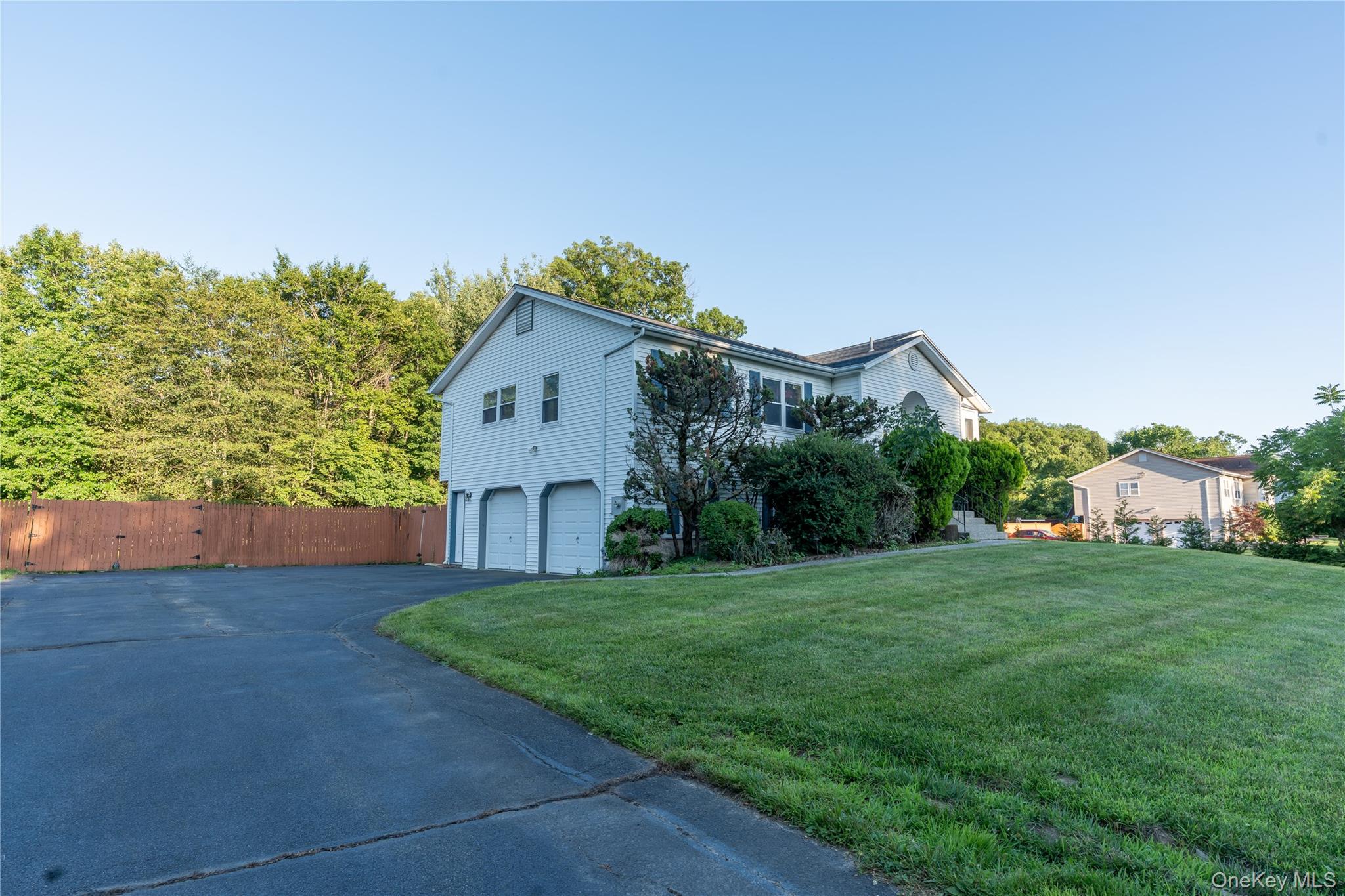 3 Aron Court Property Photo 29