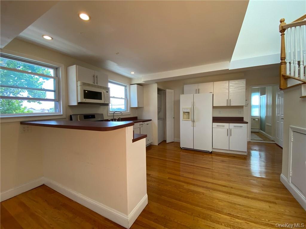 188 Main Street Property Photo 3