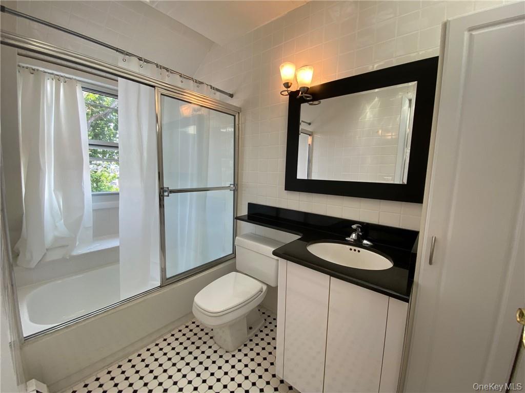 188 Main Street Property Photo 16