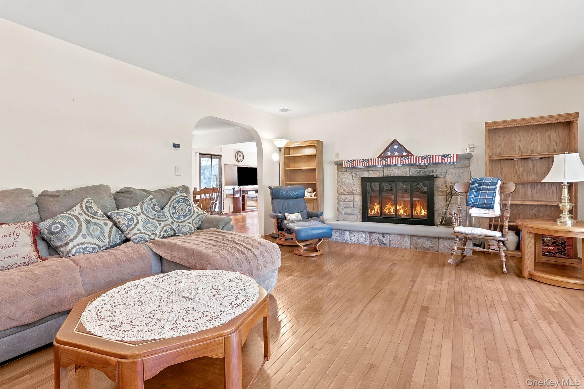75 Glen Forest Street Property Photo 7