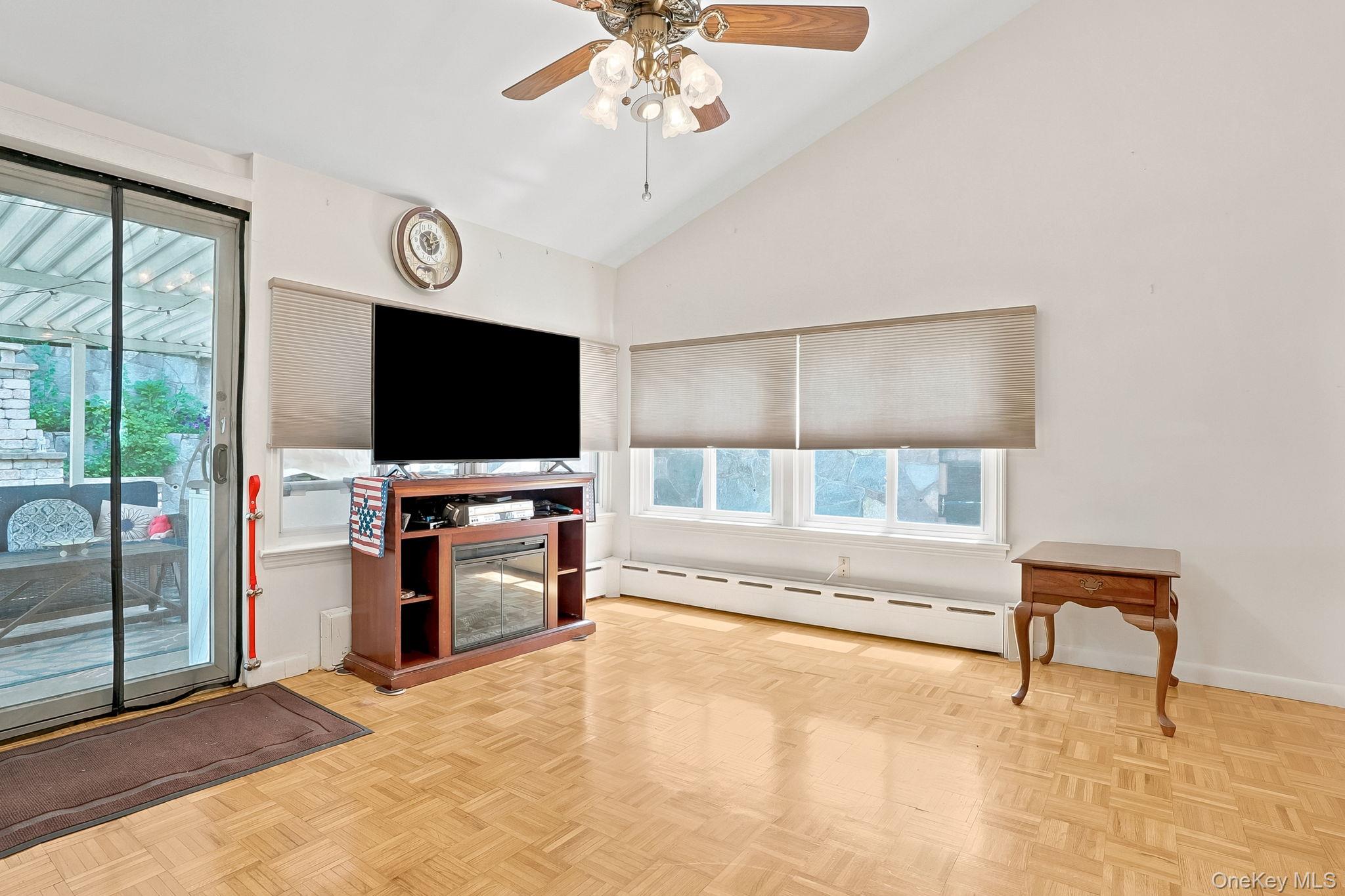 75 Glen Forest Street Property Photo 12