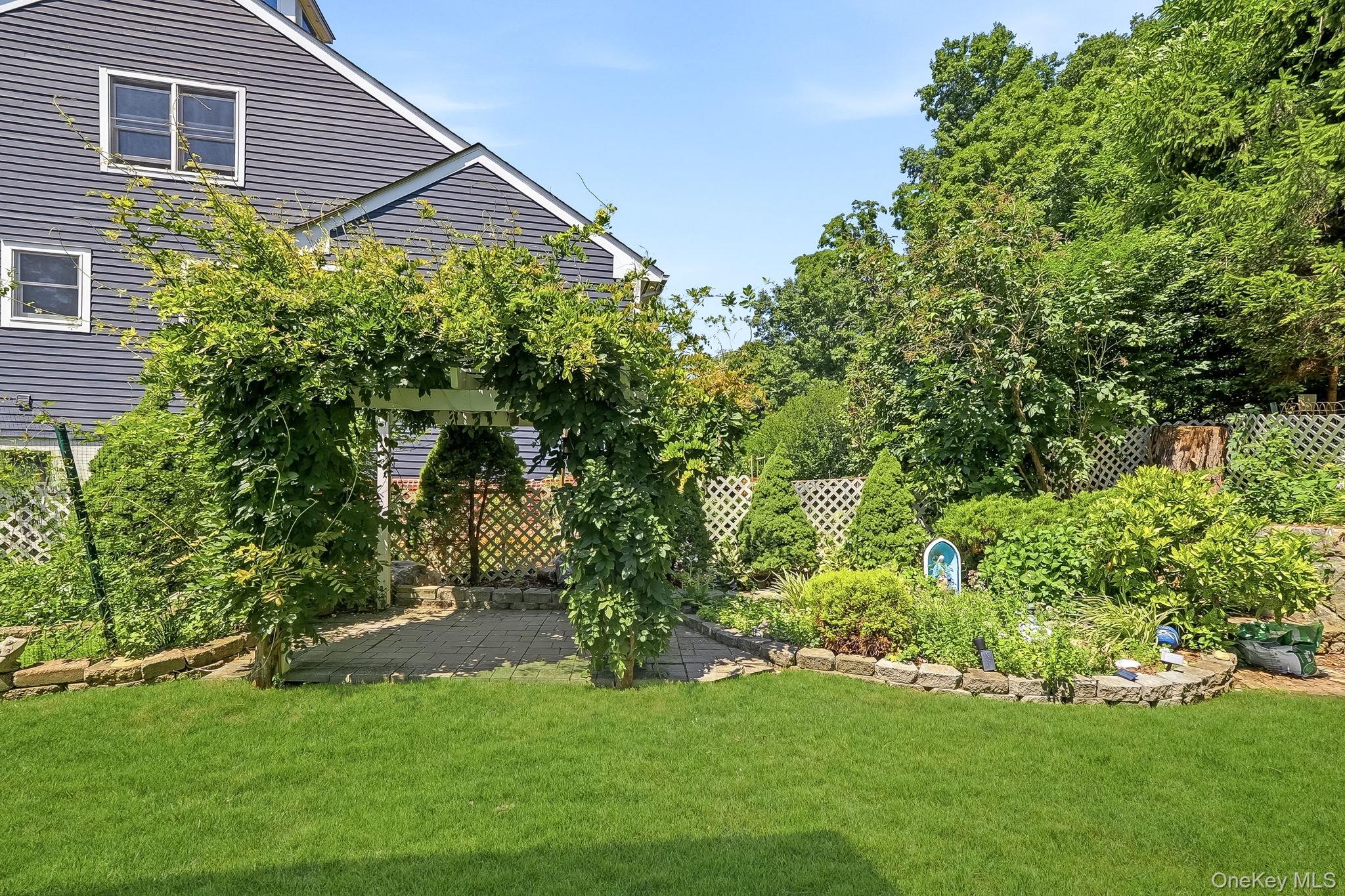 75 Glen Forest Street Property Photo 44