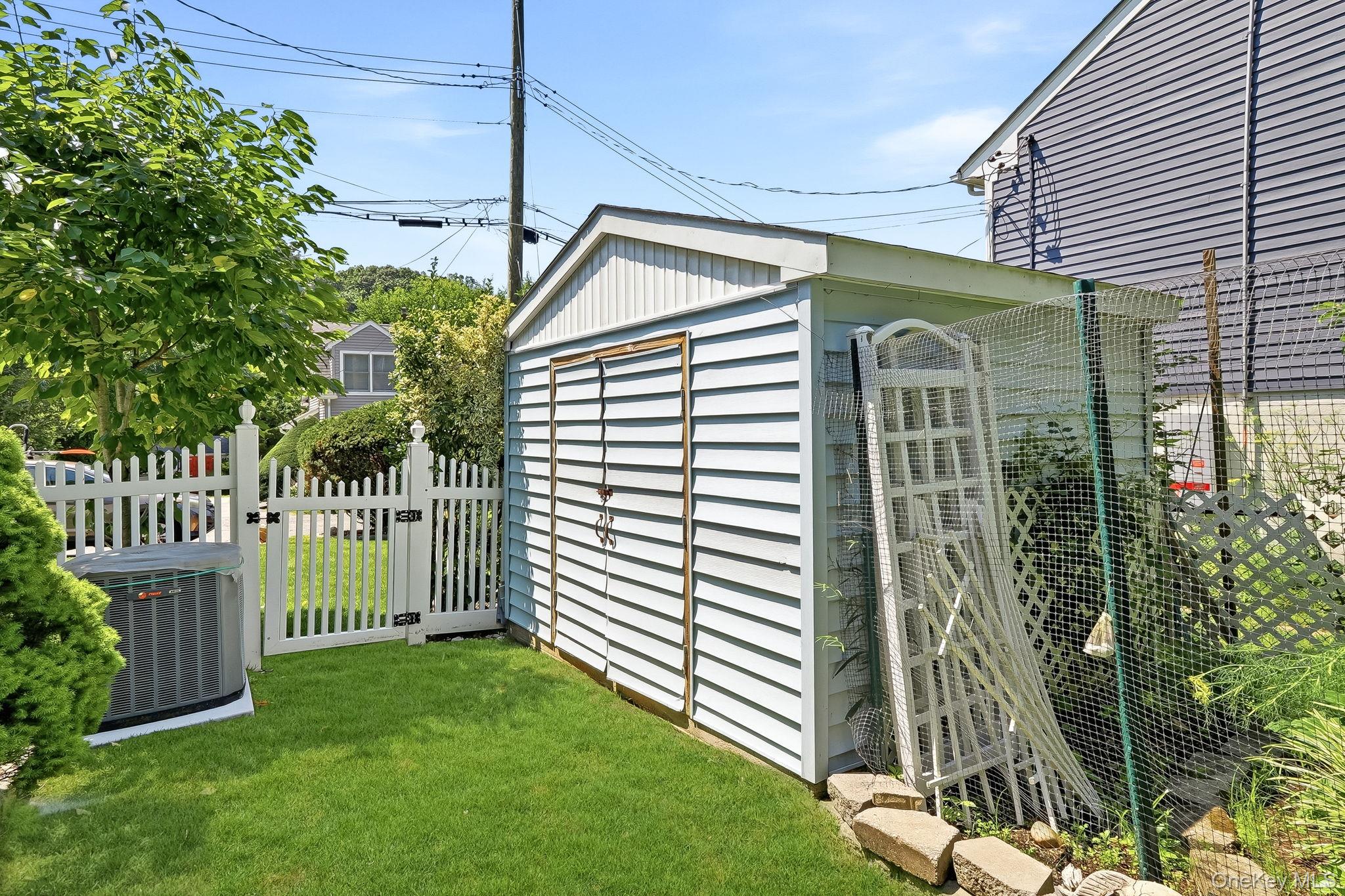 75 Glen Forest Street Property Photo 45