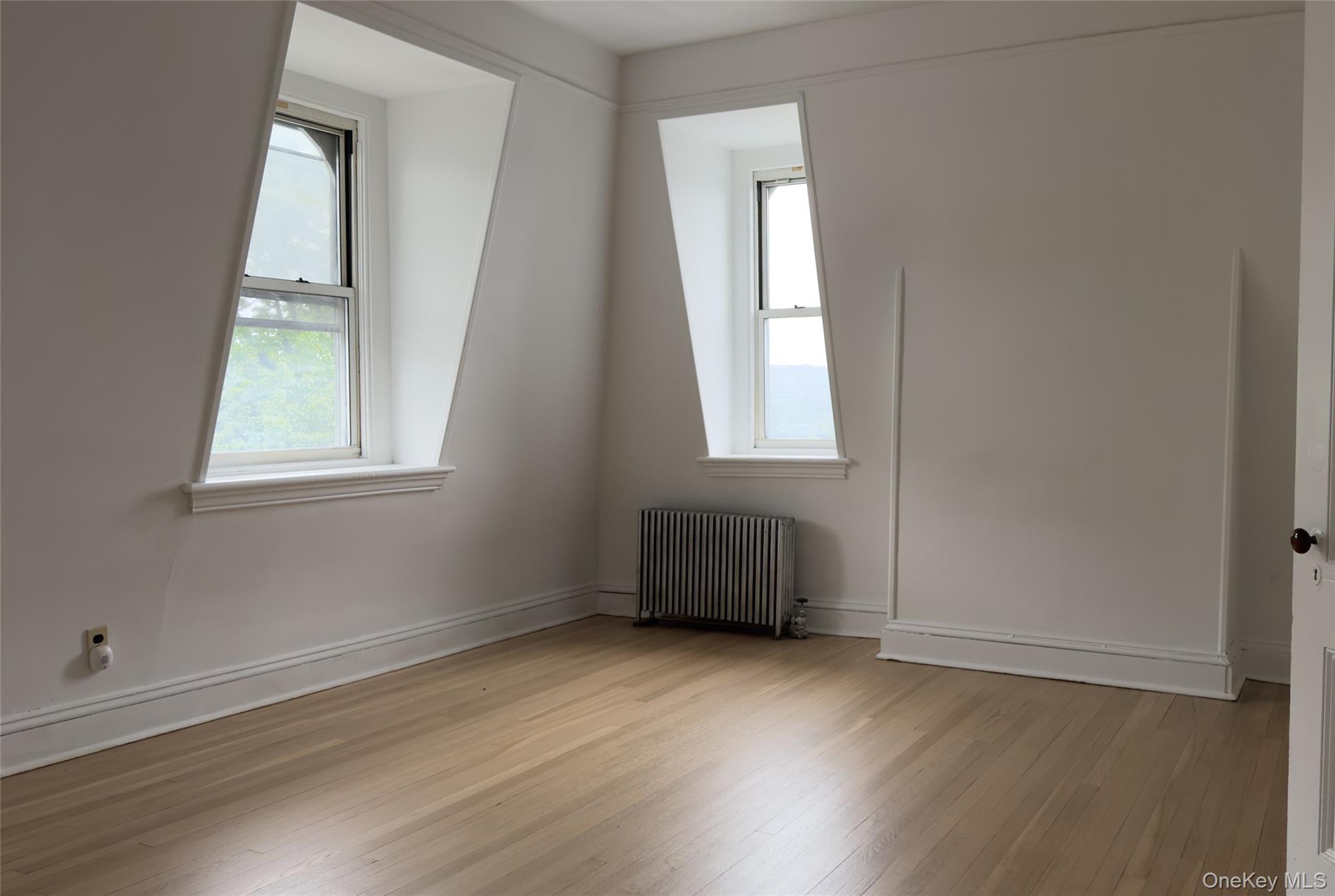 115 Glenwood Avenue Property Photo 14
