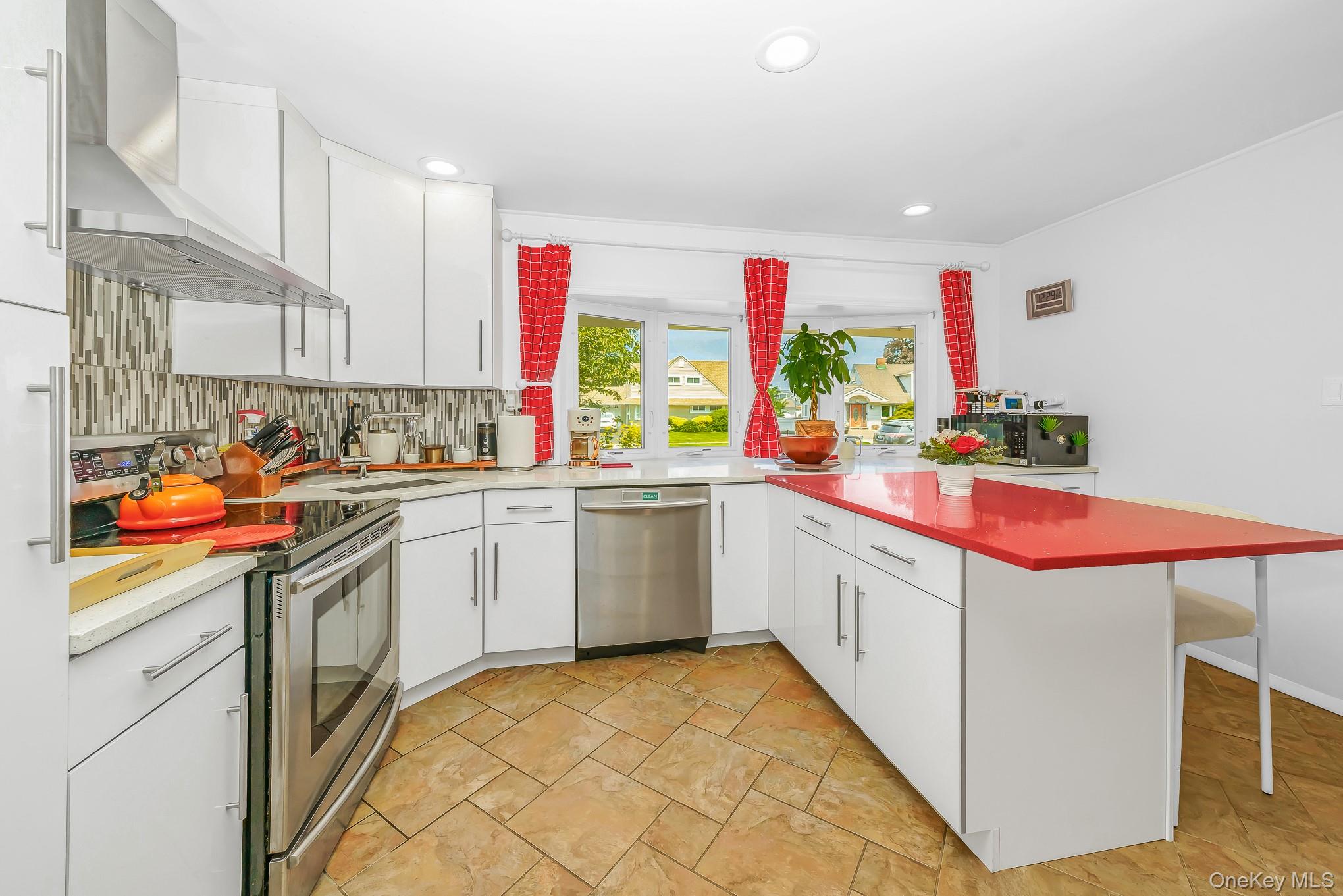 46 Elves Lane Property Photo 17