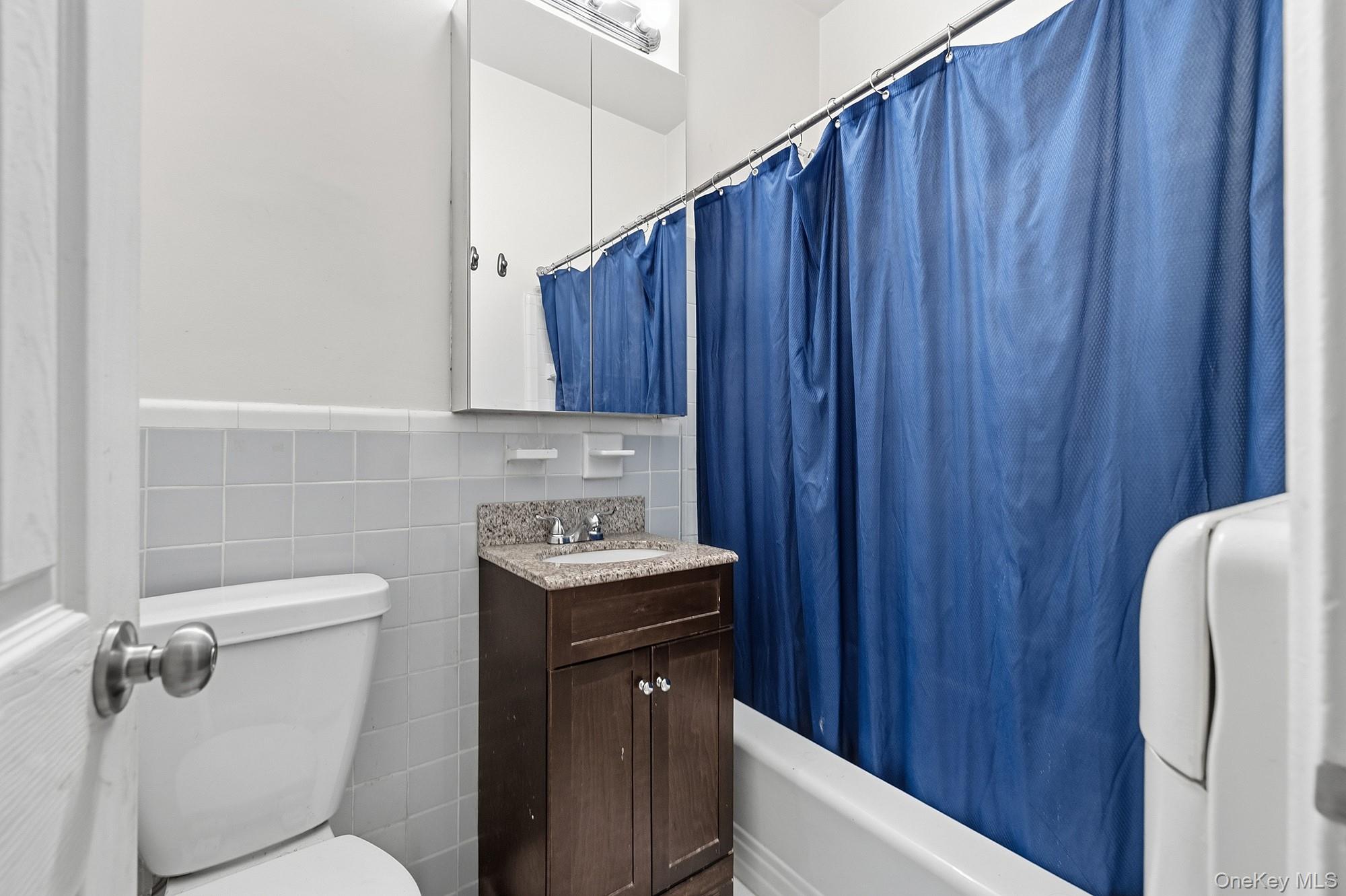 55 Knolls Crescent 1c Property Photo 15