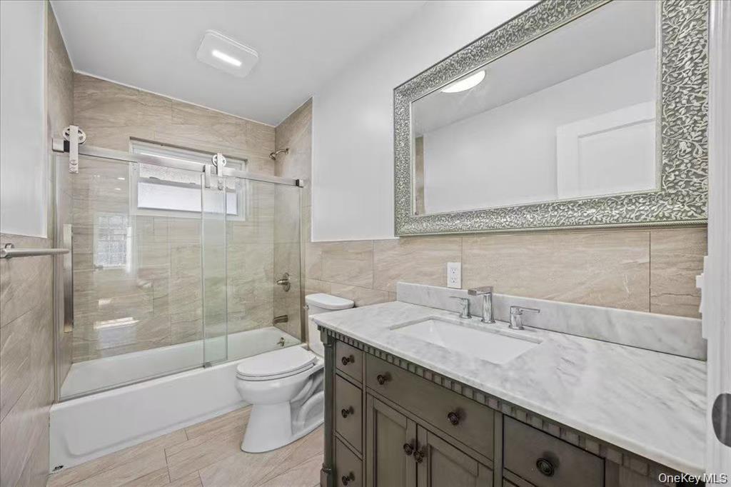 642 Lenore Lane Property Photo 7