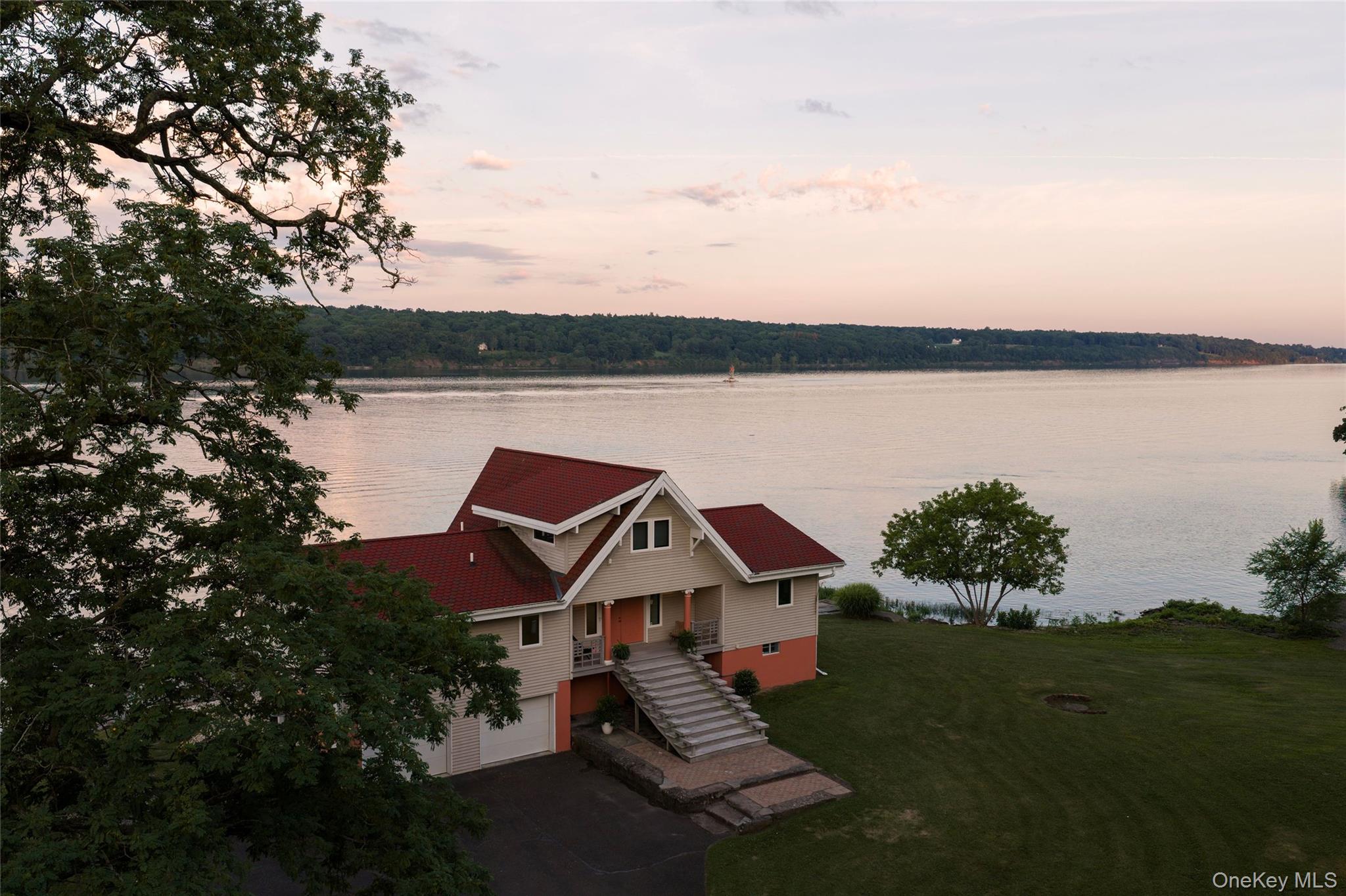 63 River Road Property Photo 23