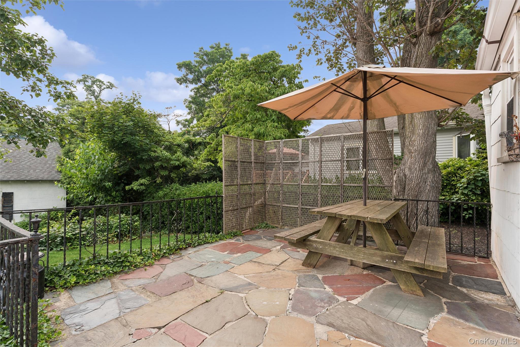 49 Clinton Avenue Property Photo 21