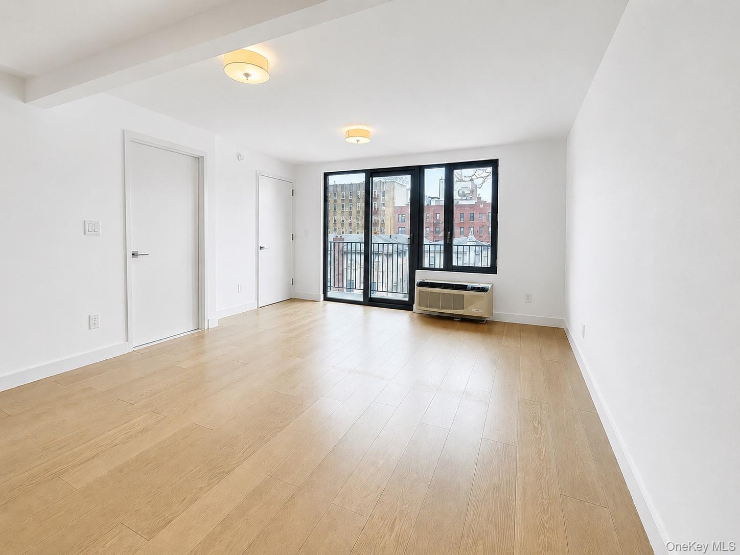2128 Ocean Avenue 4g Property Photo 2