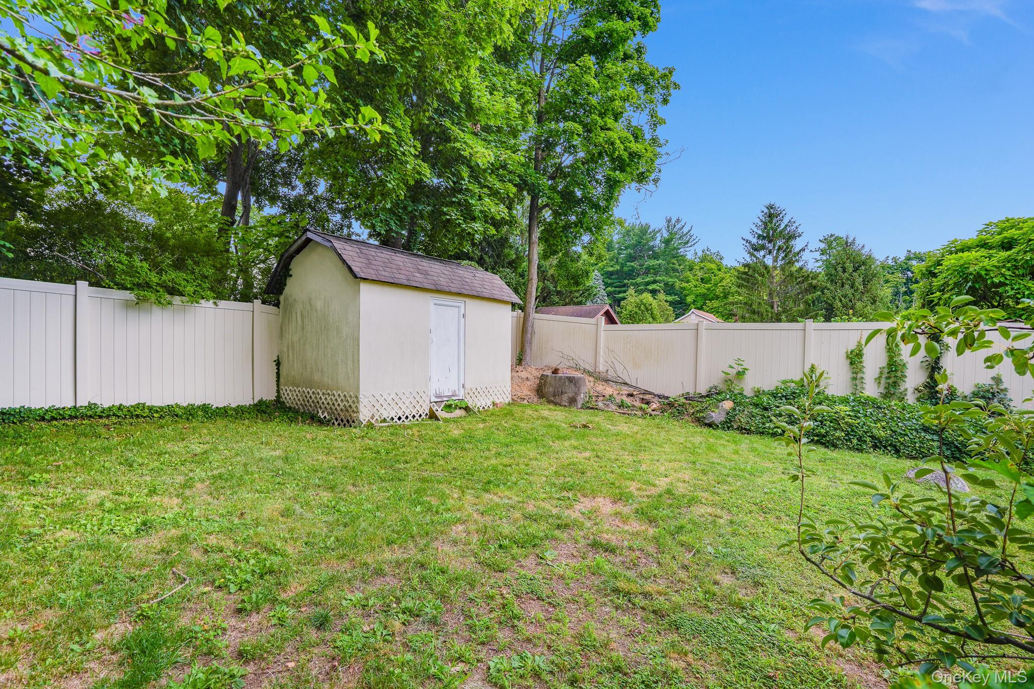 211 Pomeroy Street Property Photo 41