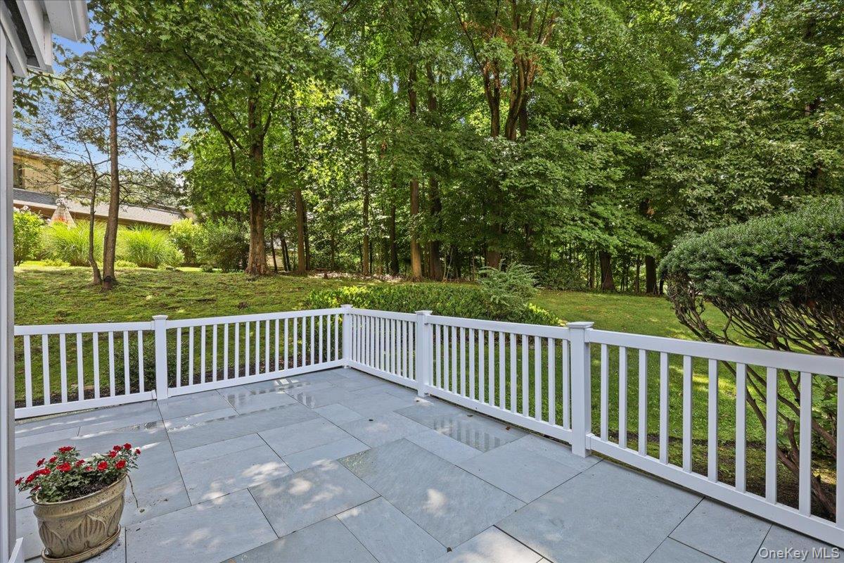 159 Heritage Hills B Property Photo 28