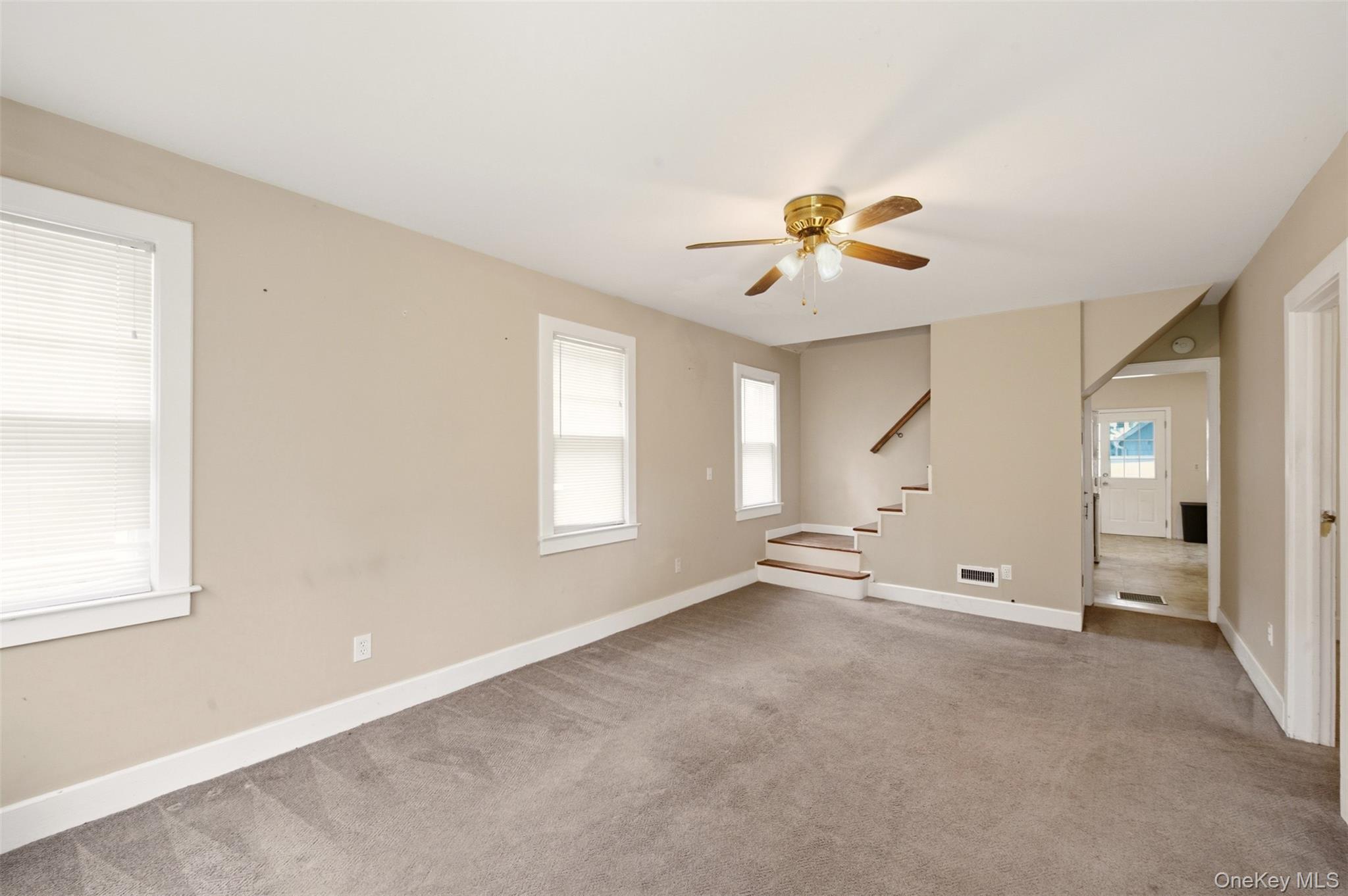 124 Johnson Street Property Photo 3