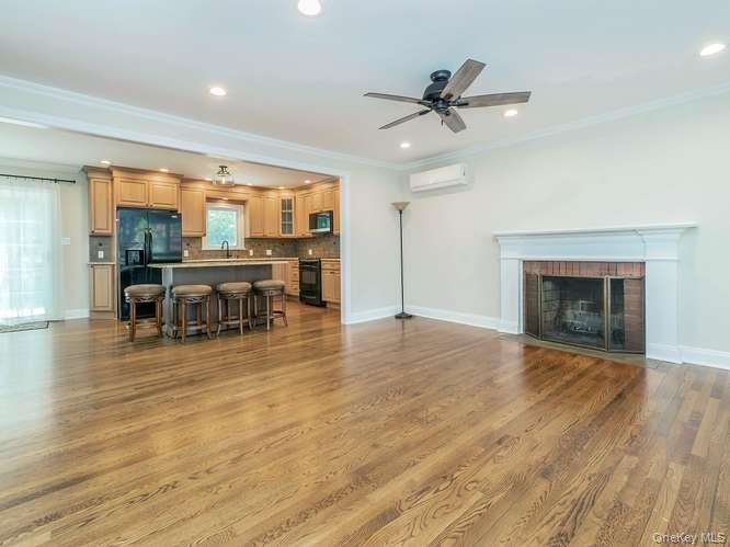 5 Central Avenue Property Photo 6