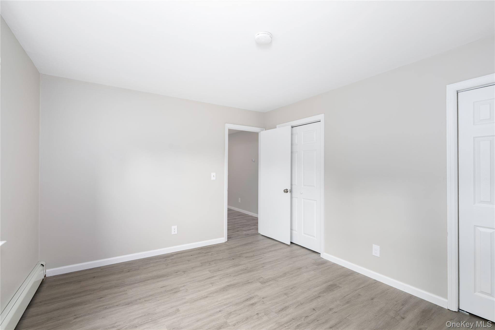 2710 South Road B5 Property Photo 5