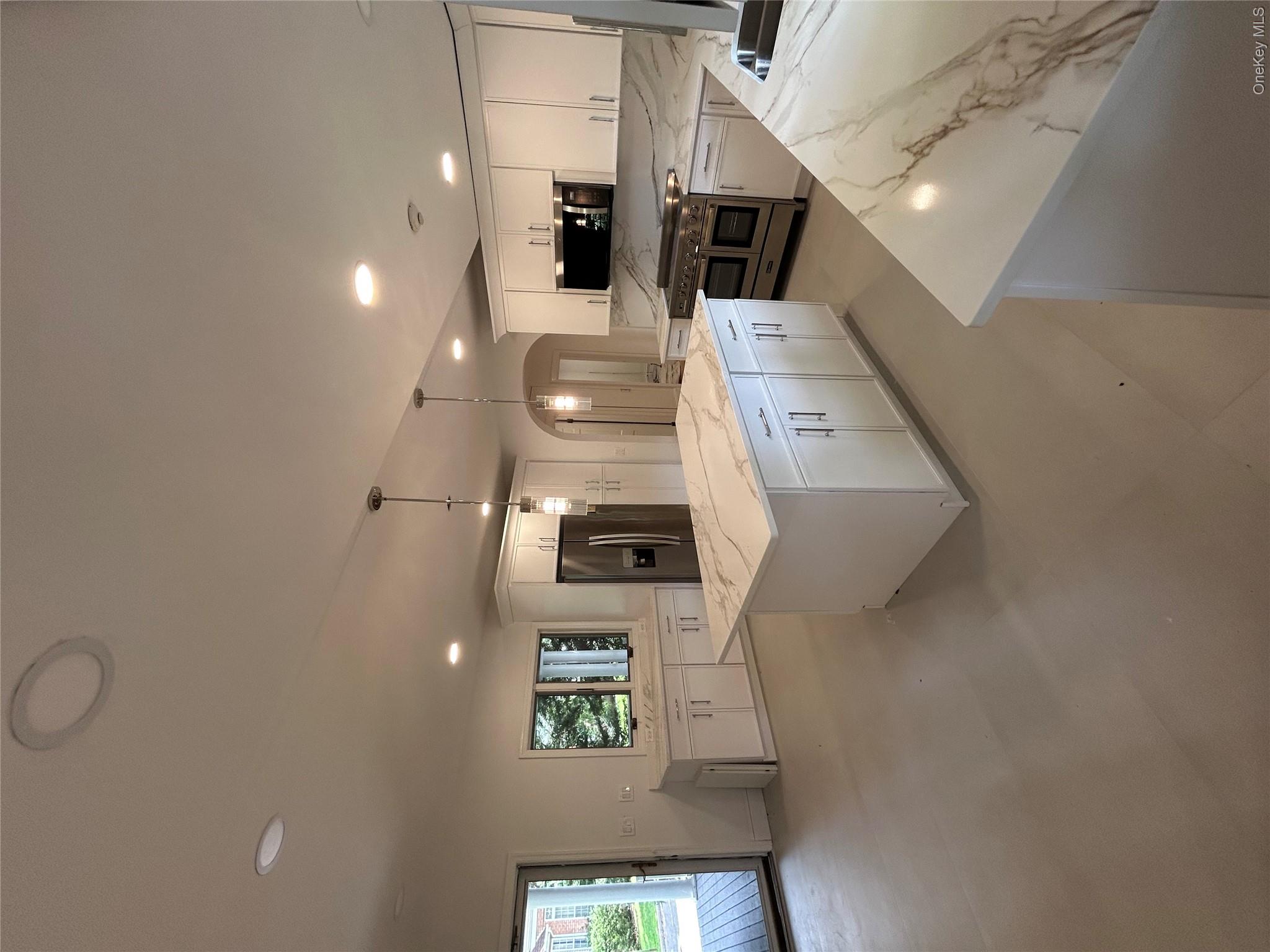 4 Potters Court Property Photo 6