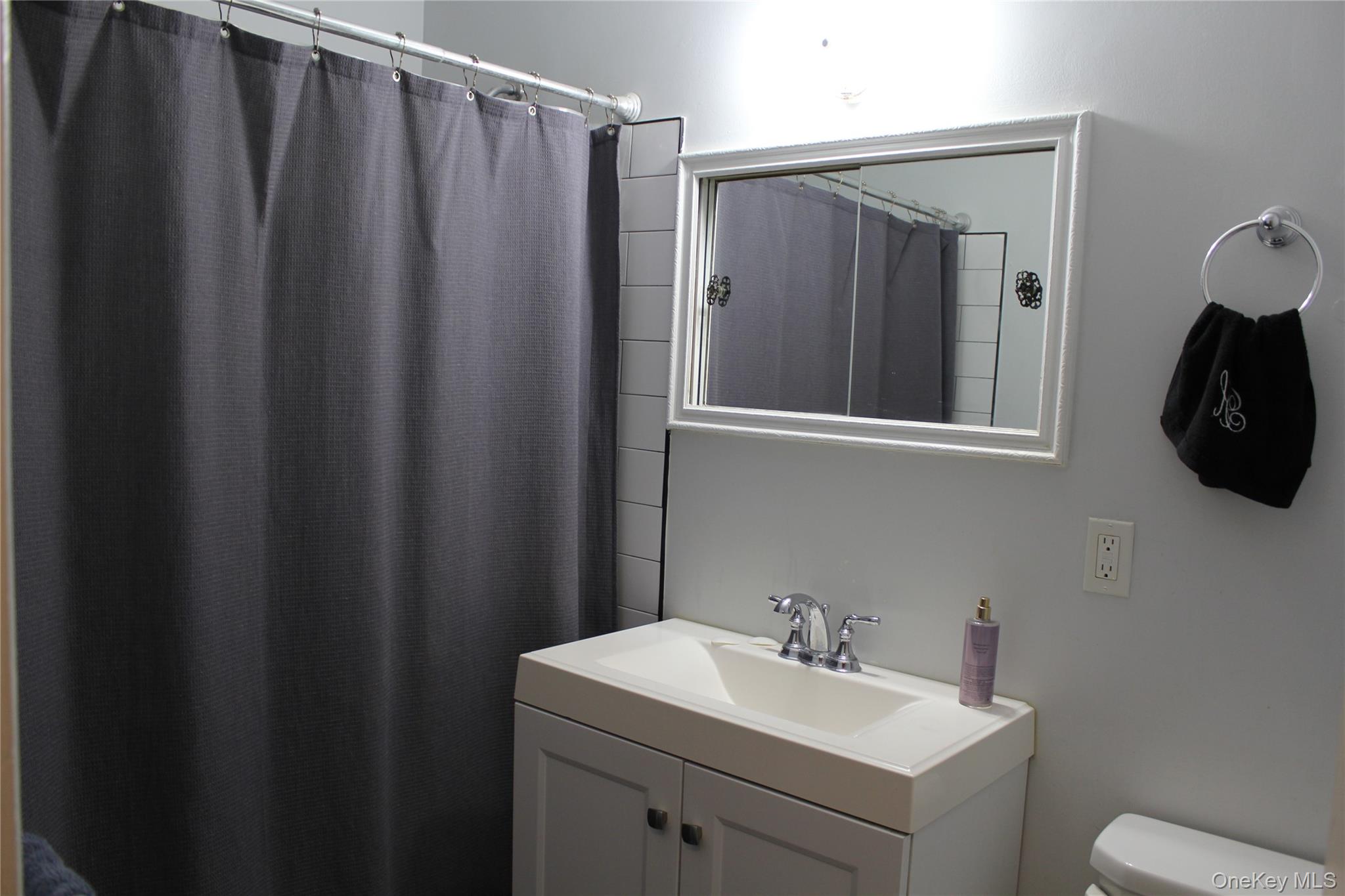 7 Secora Road H7 Property Photo 8