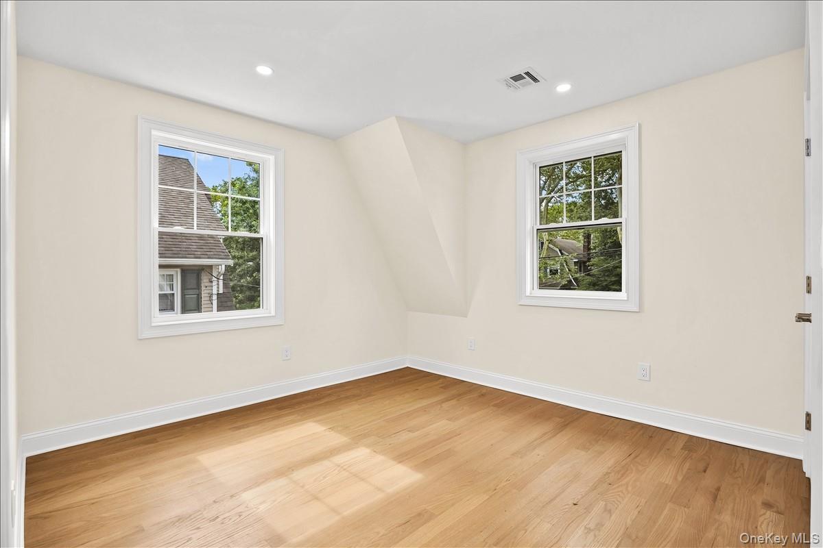 78 Ontario Road Property Photo 21