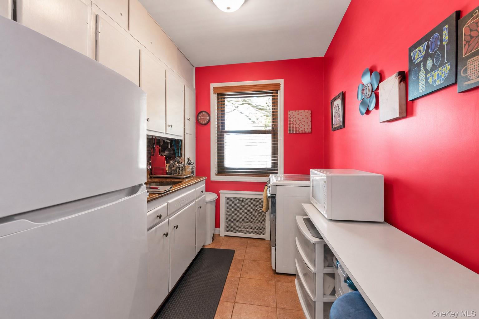 17-01 Utopia Parkway 1 Property Photo 6
