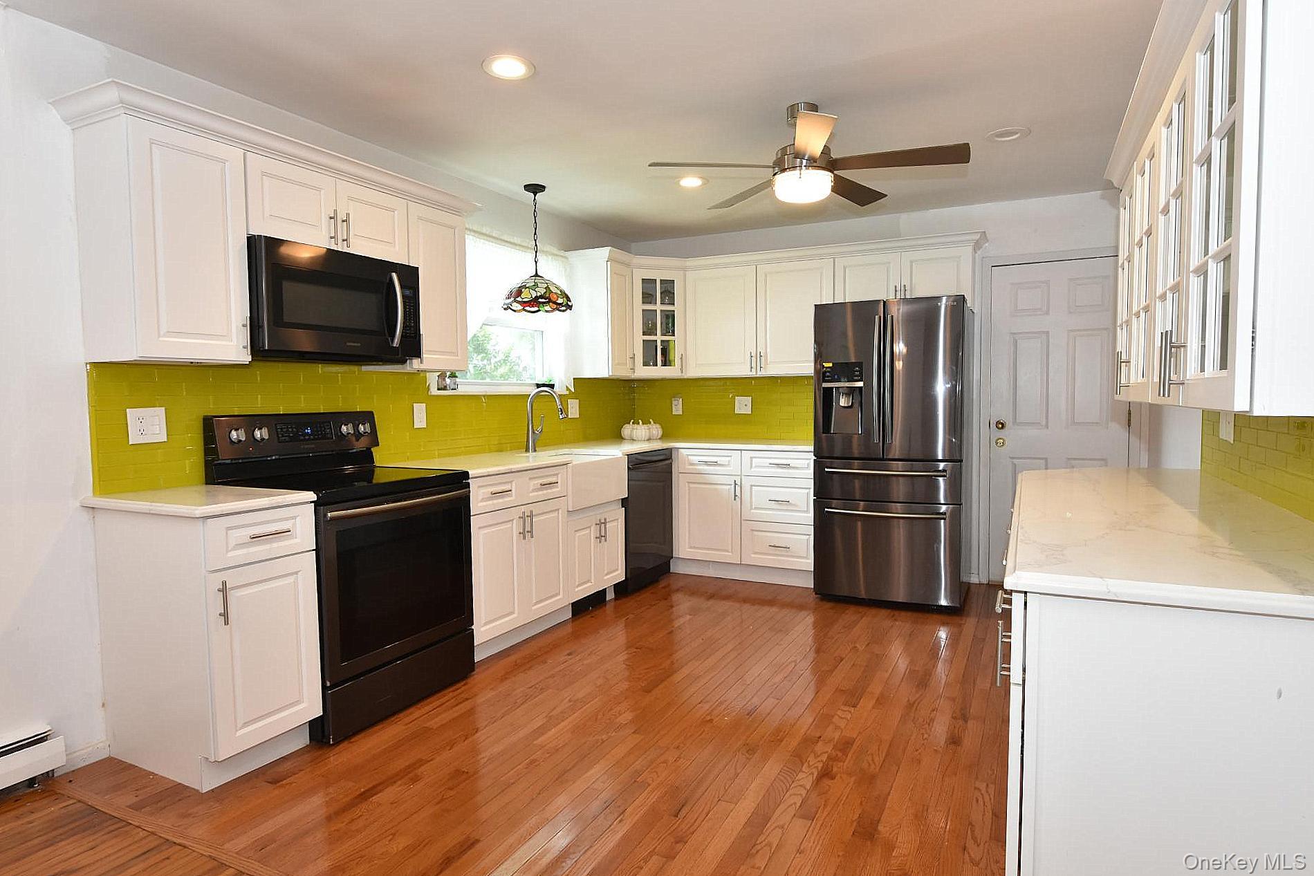 15 Center Avenue Property Photo 3