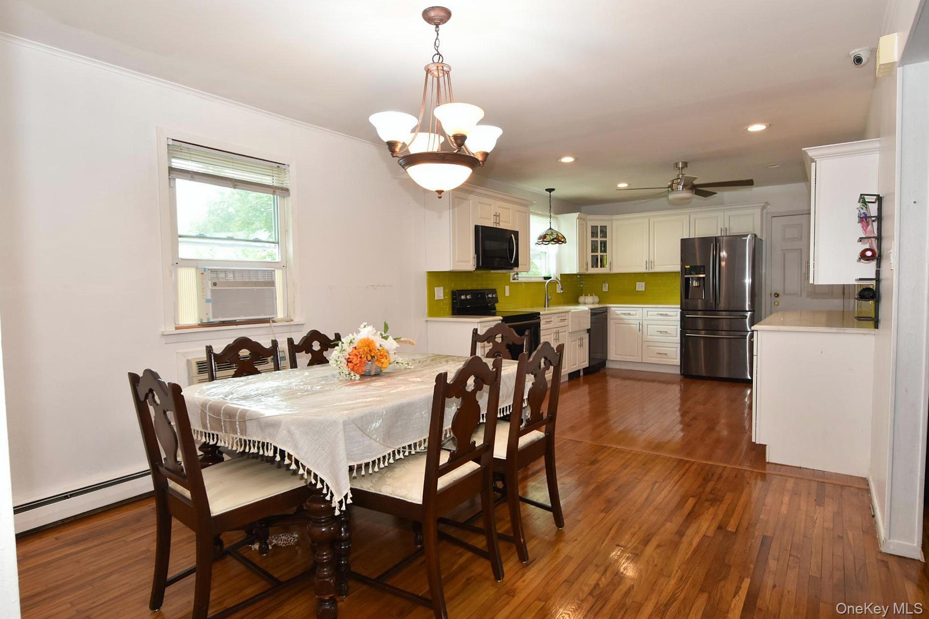 15 Center Avenue Property Photo 5