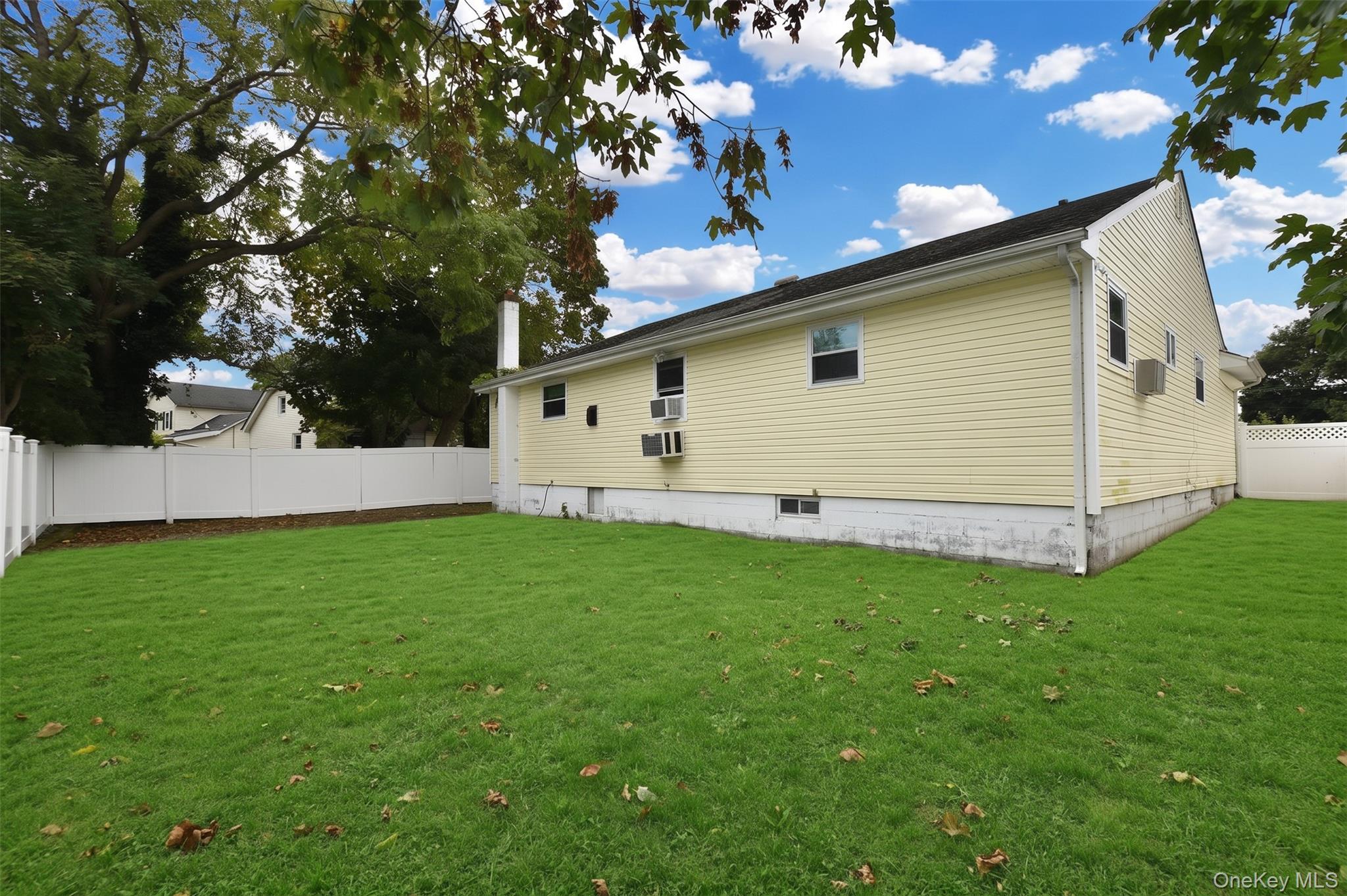 15 Center Avenue Property Photo 13