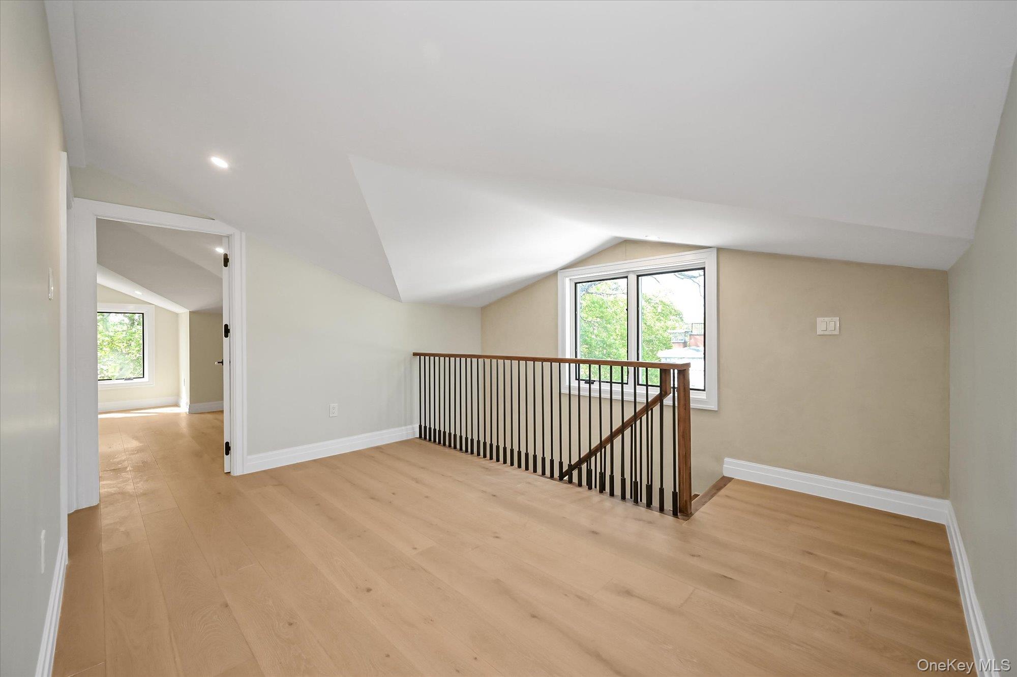 176-12 Kildare Road Property Photo 26