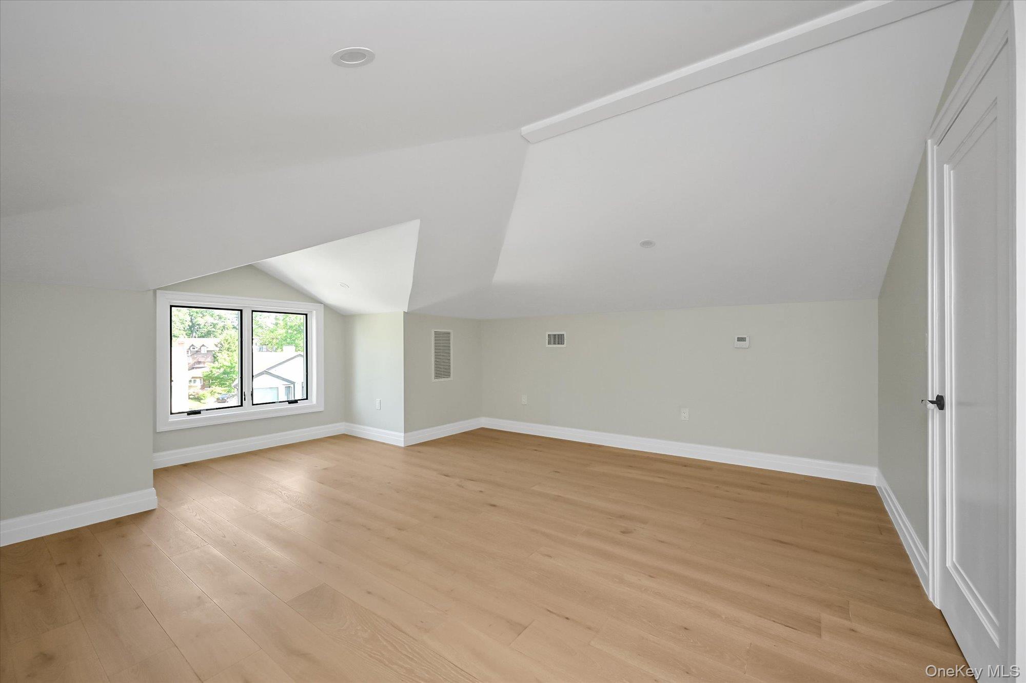 176-12 Kildare Road Property Photo 29