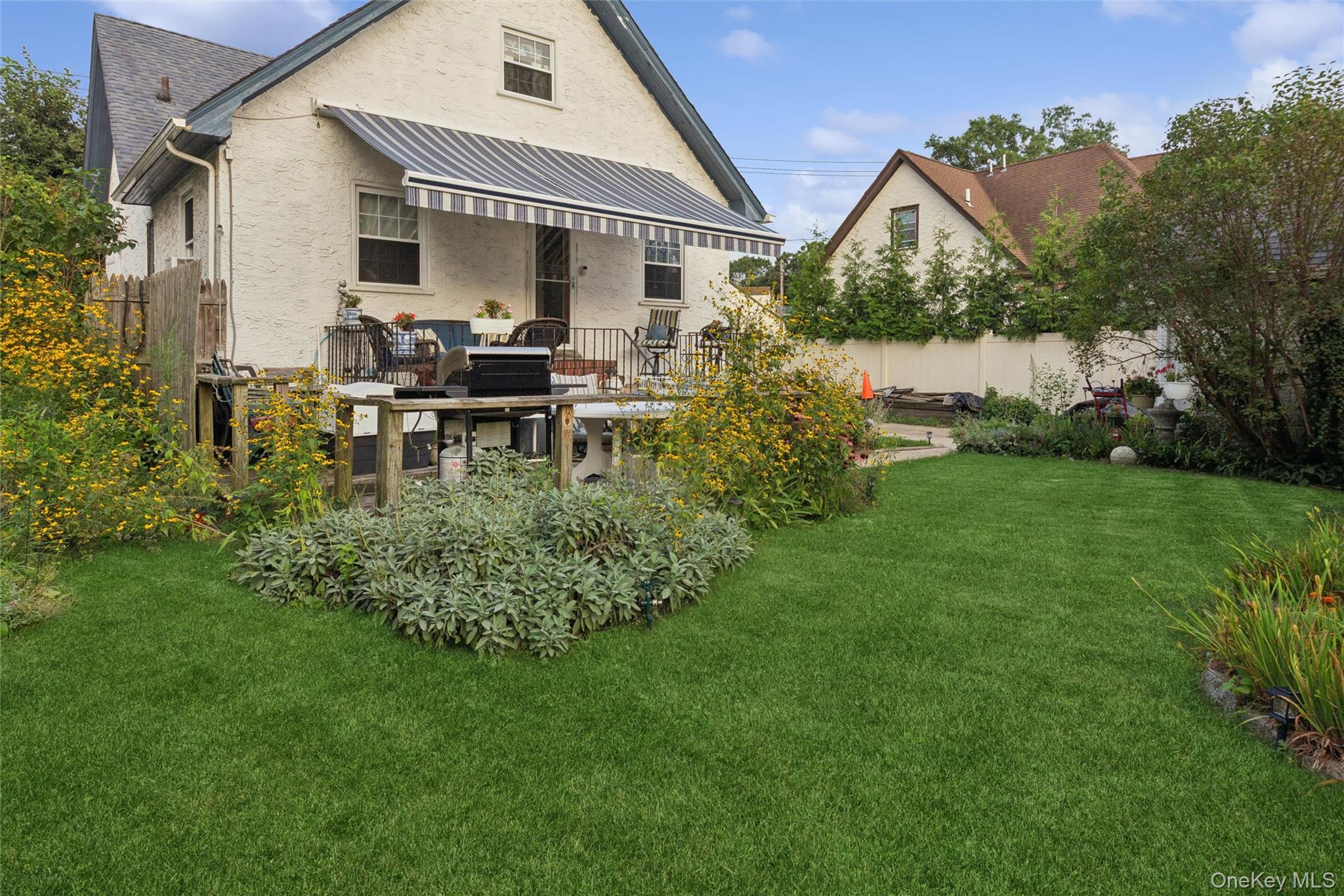 80 Dobson Avenue Property Photo 7