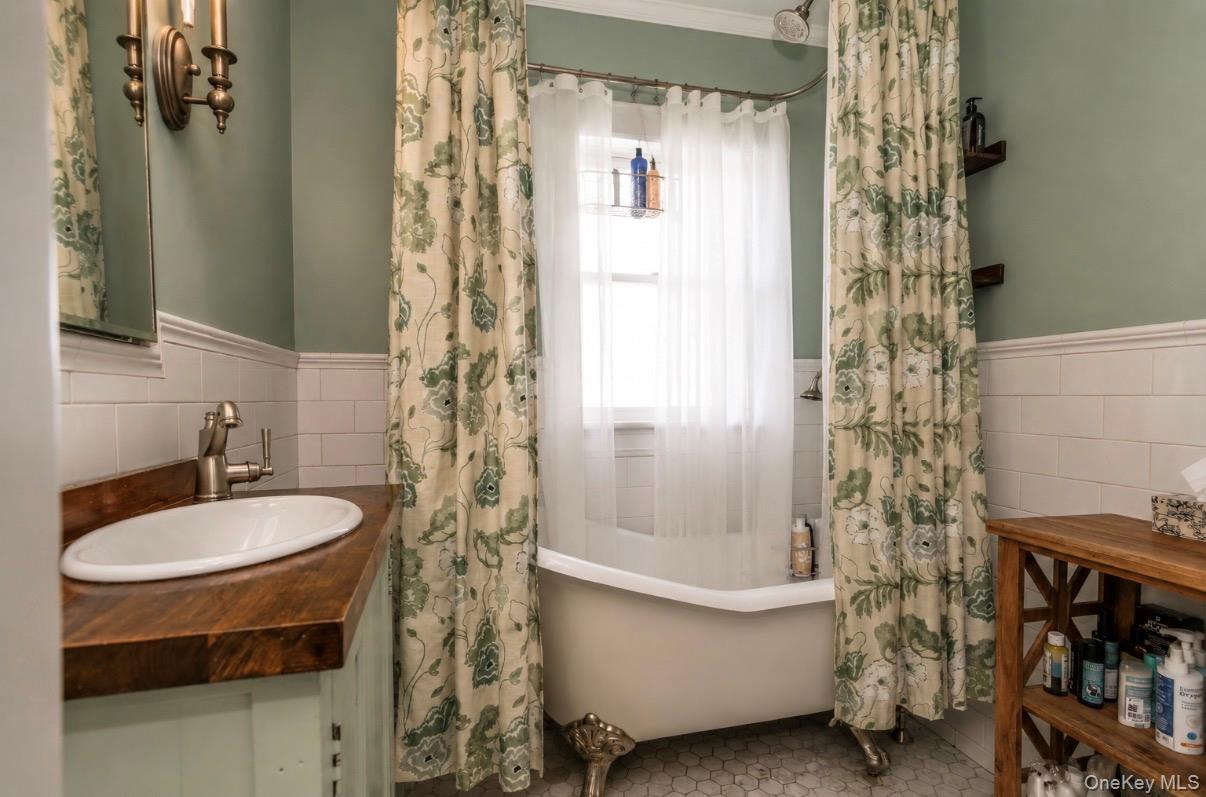 158 Wilson Avenue Property Photo 19