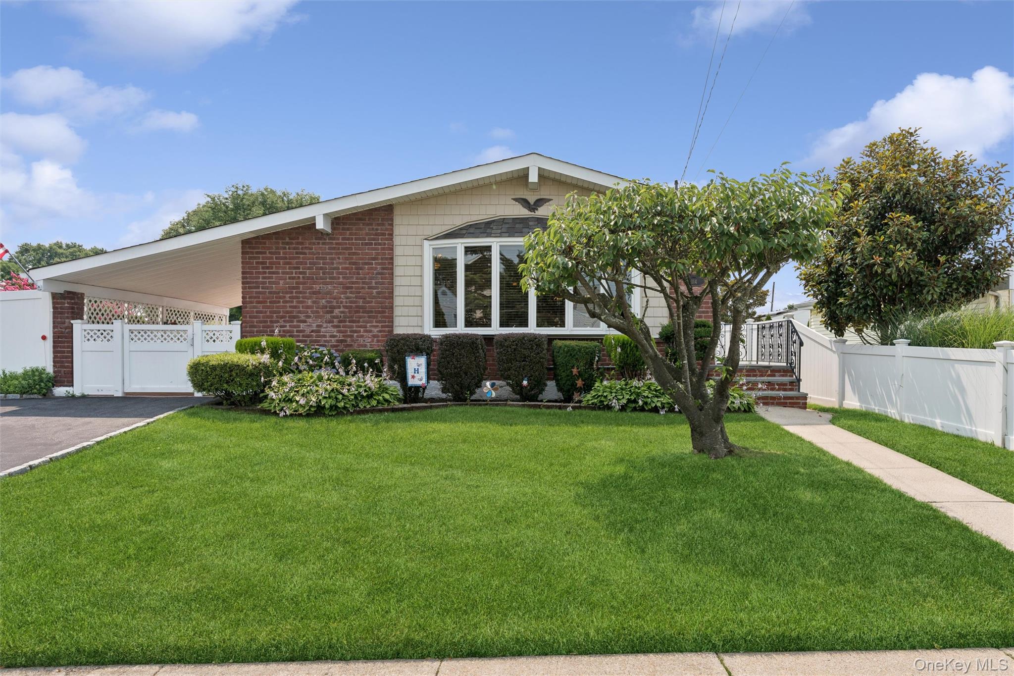 114 Miller Road Property Photo 2