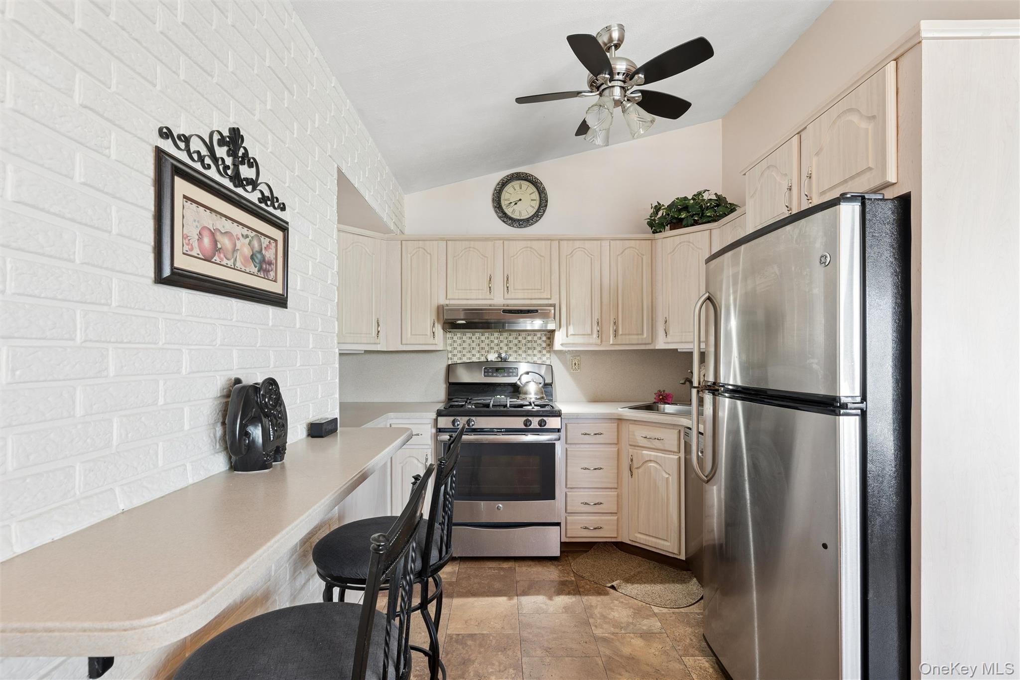 114 Miller Road Property Photo 15