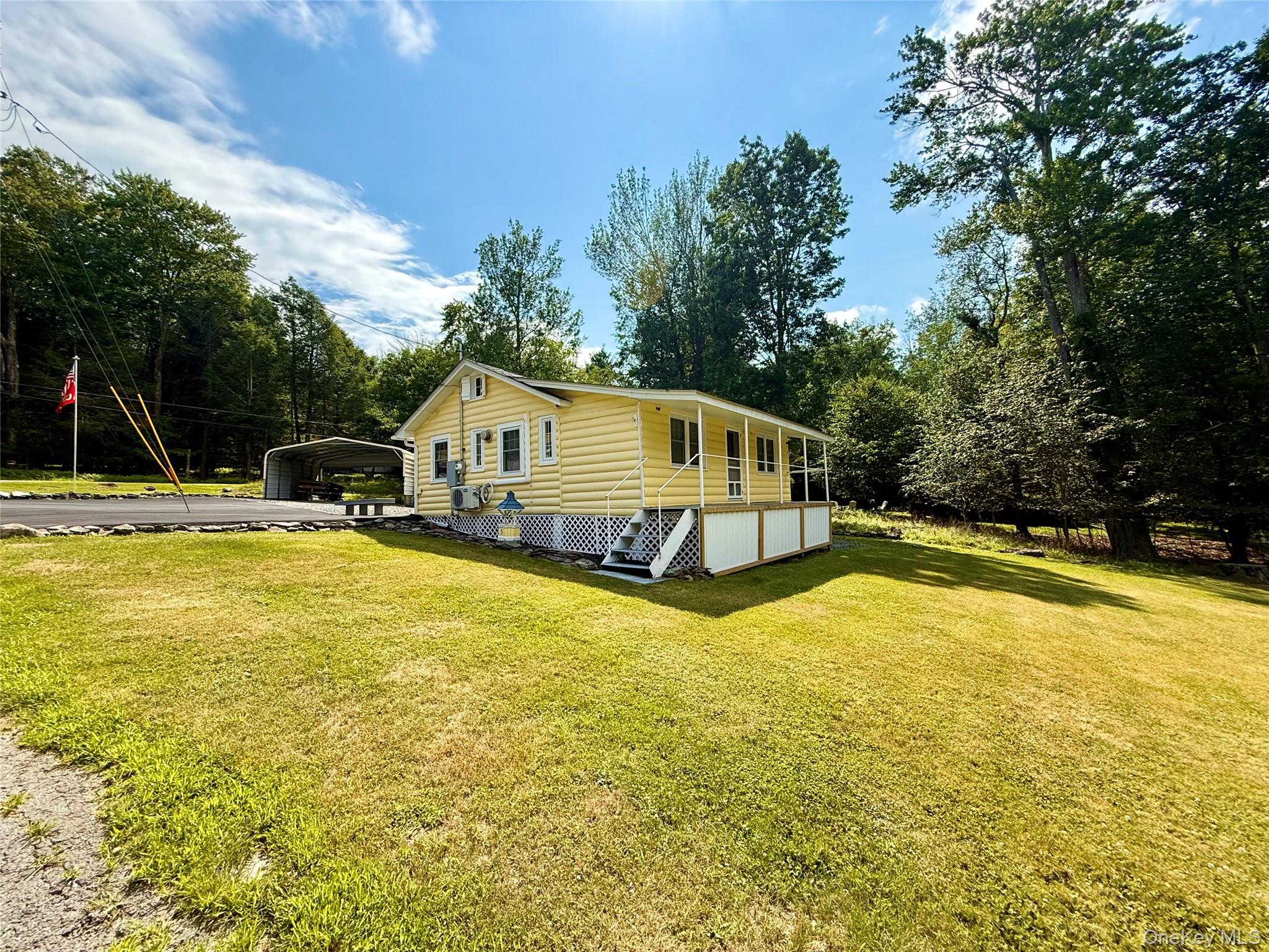 5 Liberty Place Property Photo 3