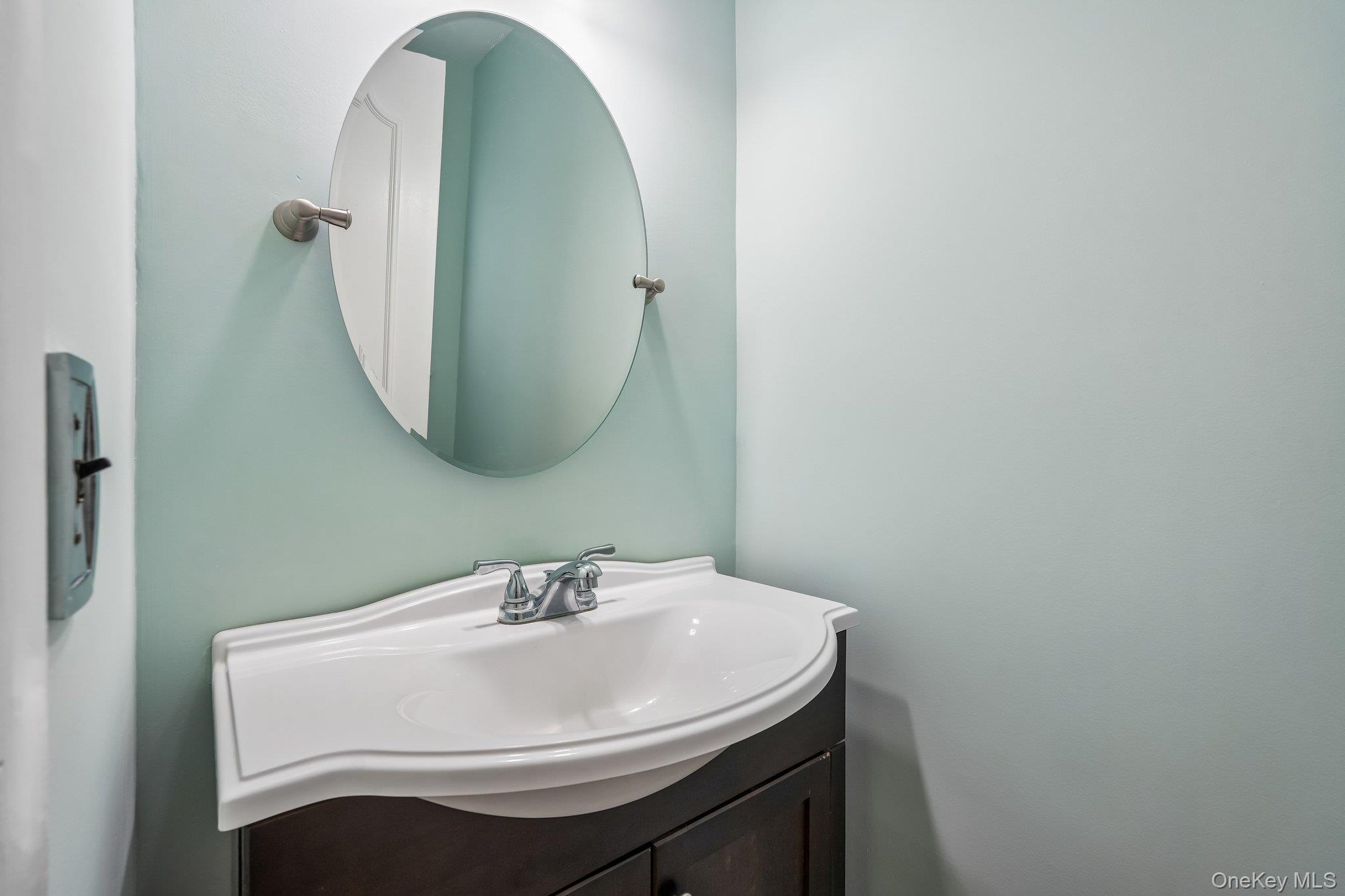 239 Parkside Drive Property Photo 12